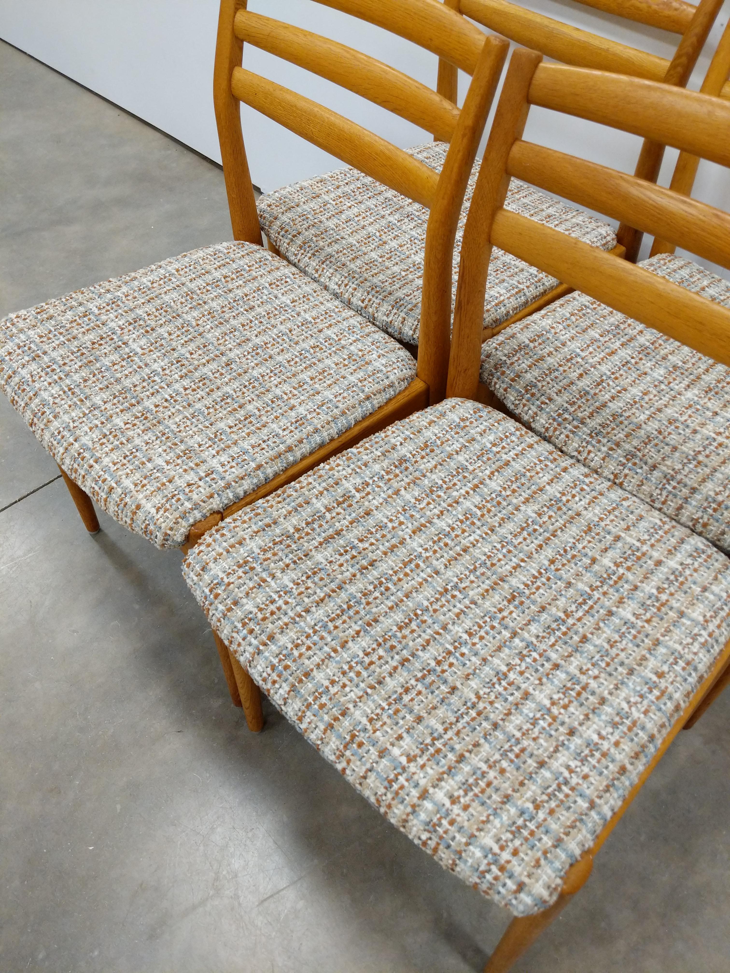 Set of 4 Vintage Swedish Modern Dining Chairs For Sale 1