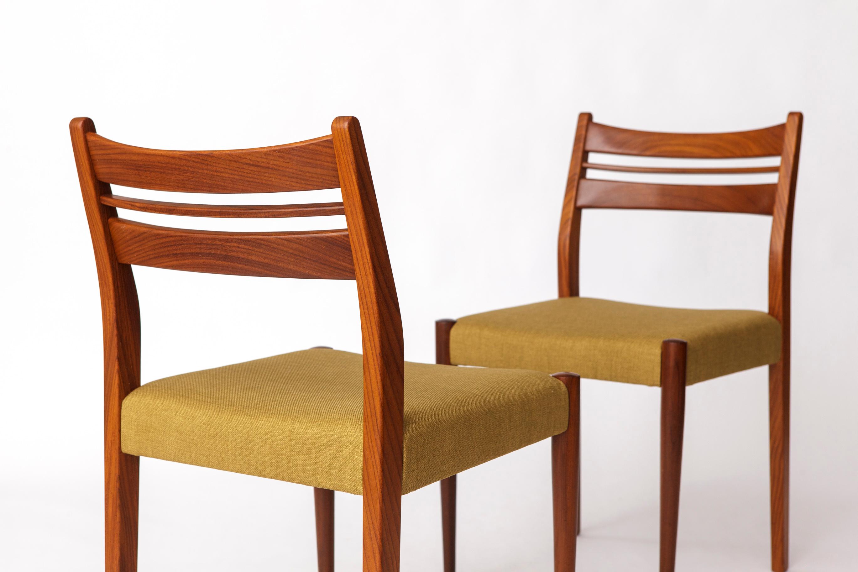 Set of 4 Vintage Teak Dining Chairs by Habeo, Germany – 1960s Mid-Century Modern For Sale 1