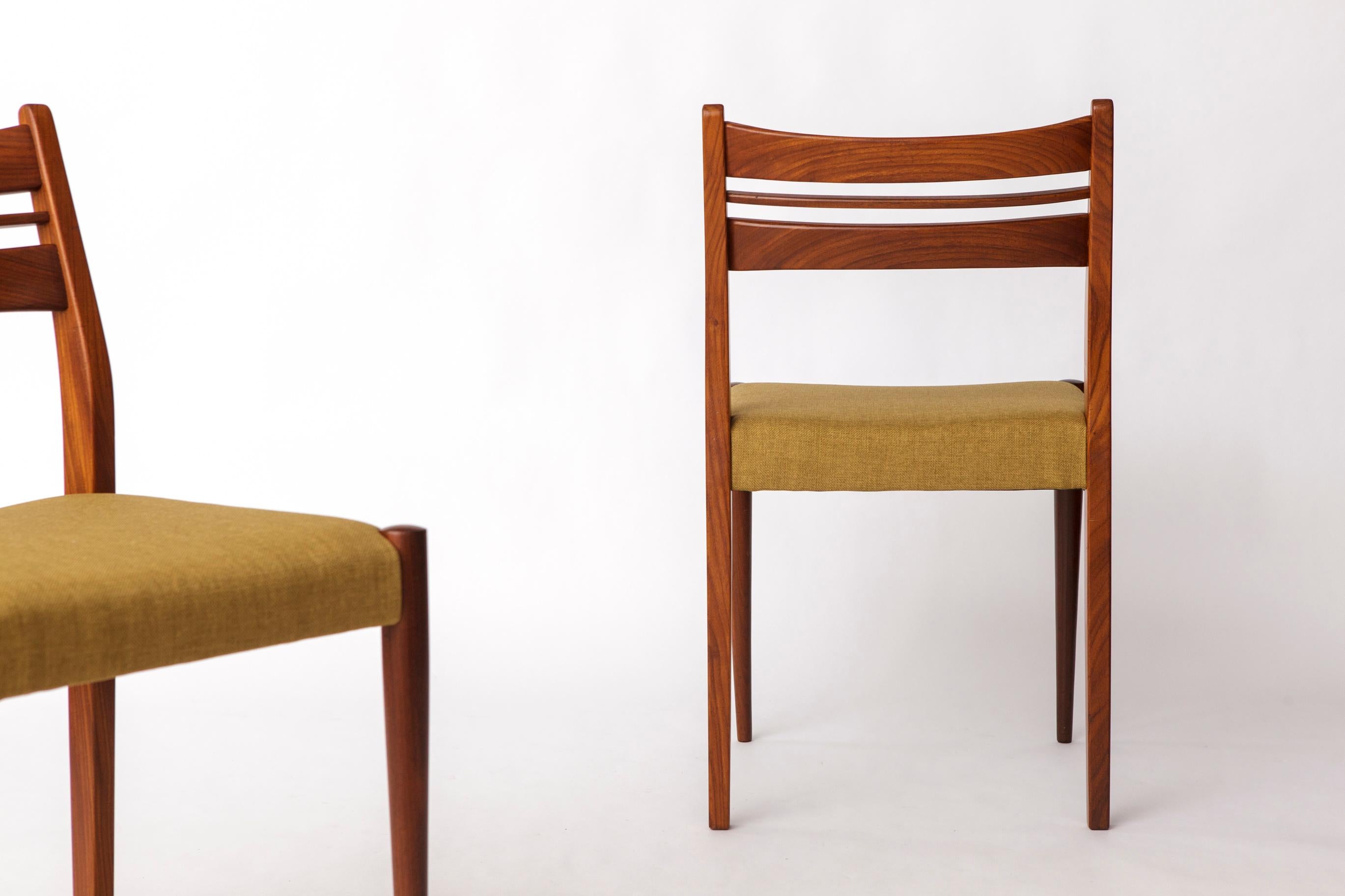 Teck Set of 4 Vintage Teak Dining Chairs by Habeo, Germany – 1960s Mid-Century Modern en vente