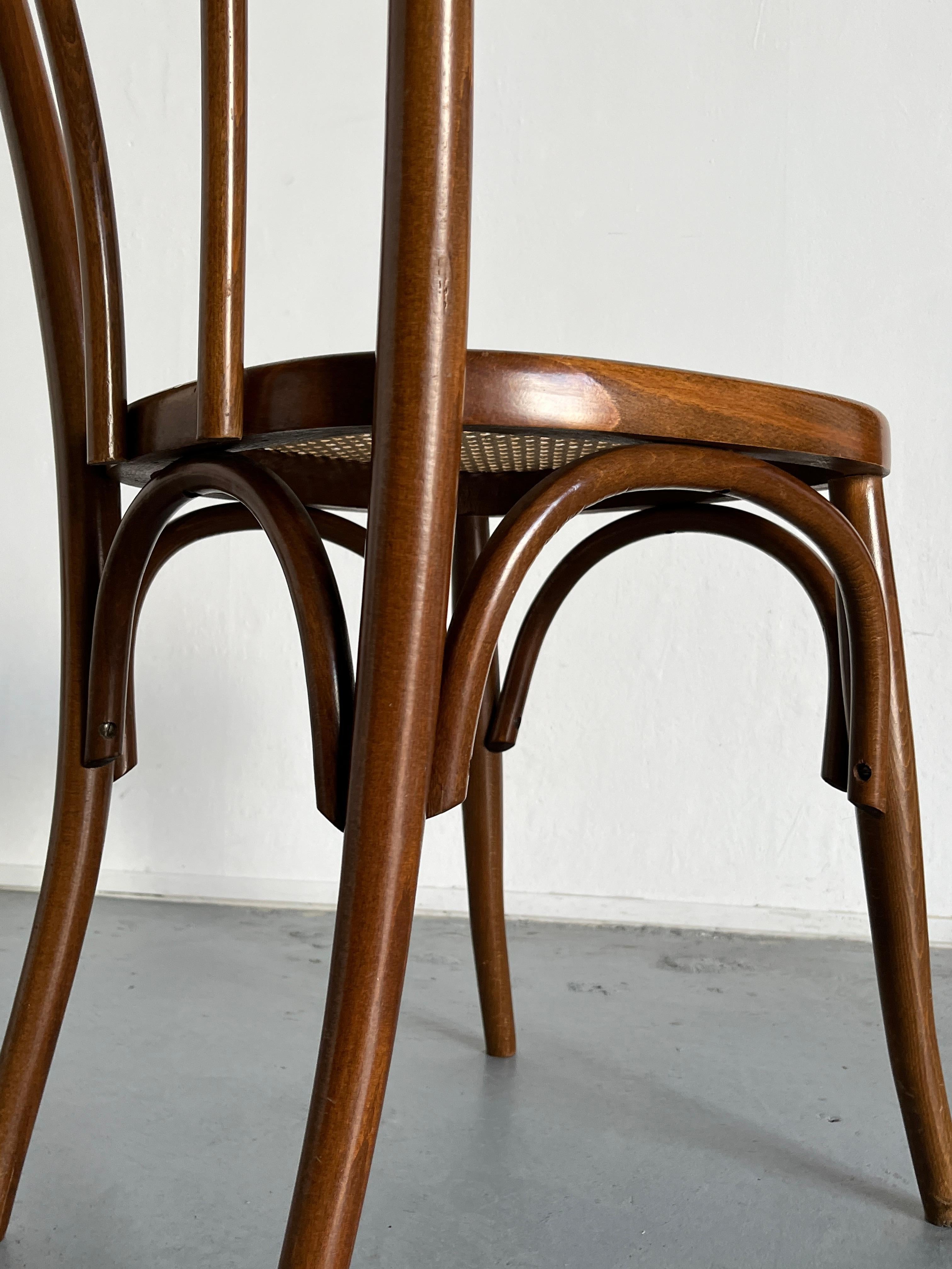 Set of 4 Vintage Thonet Bentwood Style Chairs, European Bistro Chairs, 1950s For Sale 3