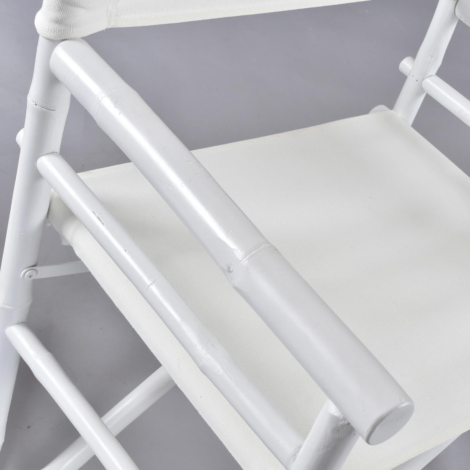 Tela Set di 4 sedie da regista pieghevoli in tela di bambù e rattan bianco vintage in vendita