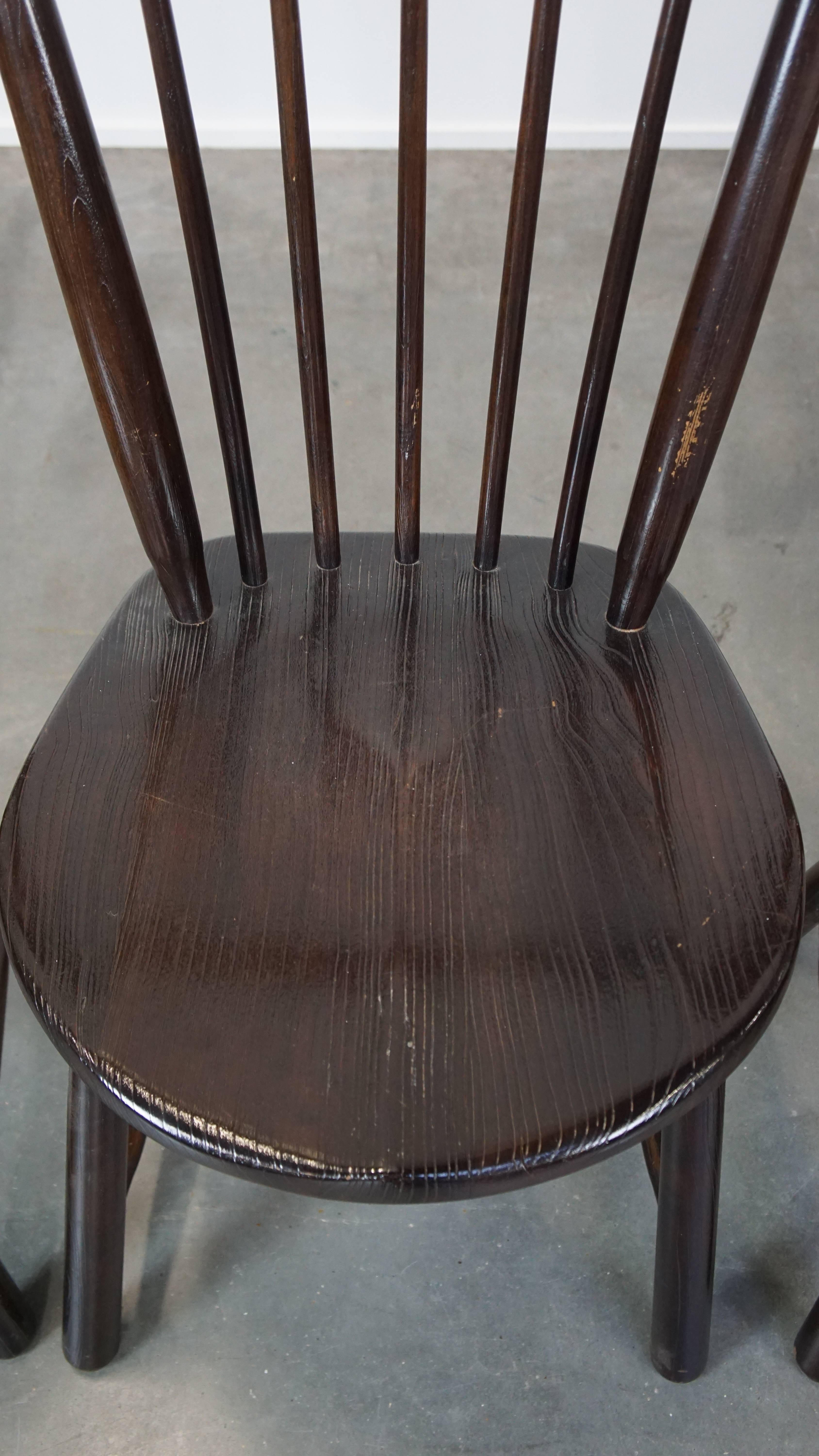 Set of 4 vintage wooden De Ster Gelderland design spindle chairs For Sale 3