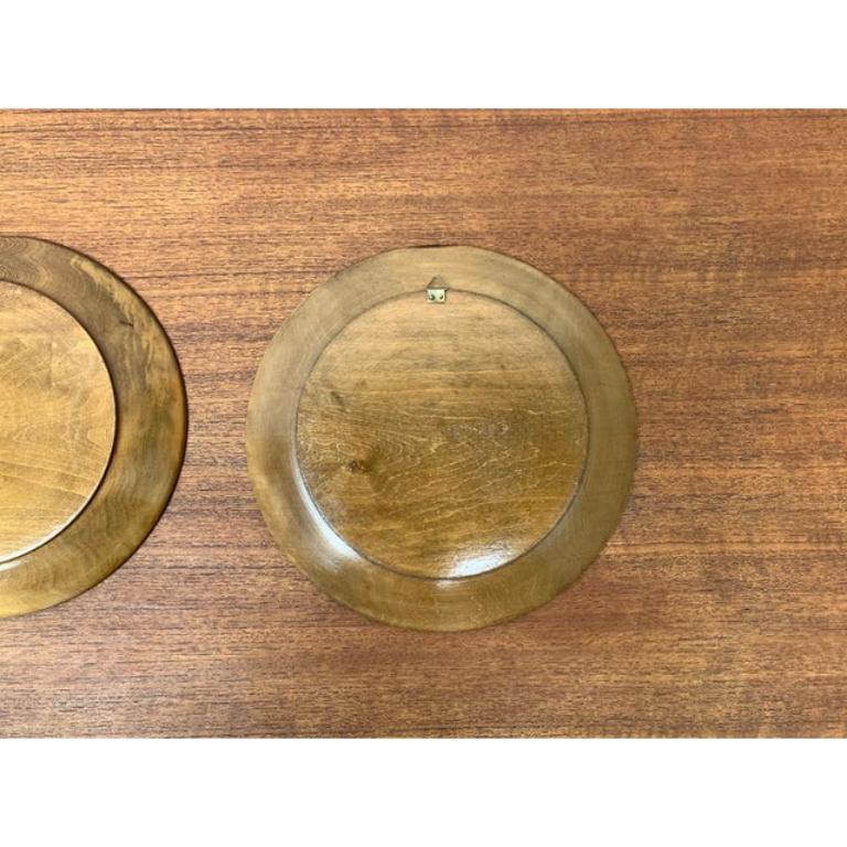 Set von 4 Vintage-Wandtellern aus Holz im Angebot 6