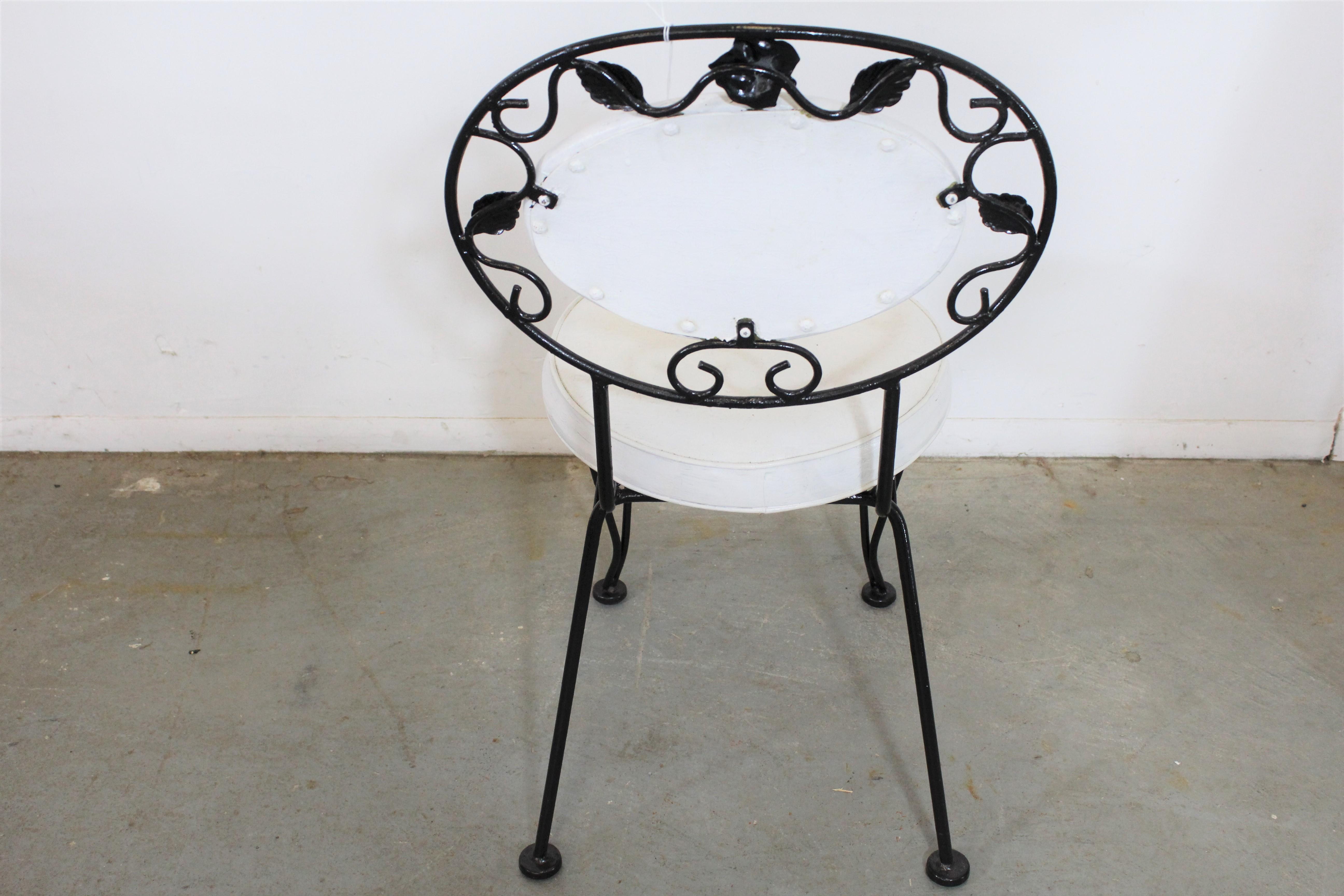 Set of 4 Vintage Wrought Iron Patio Dining Side Chairs 1