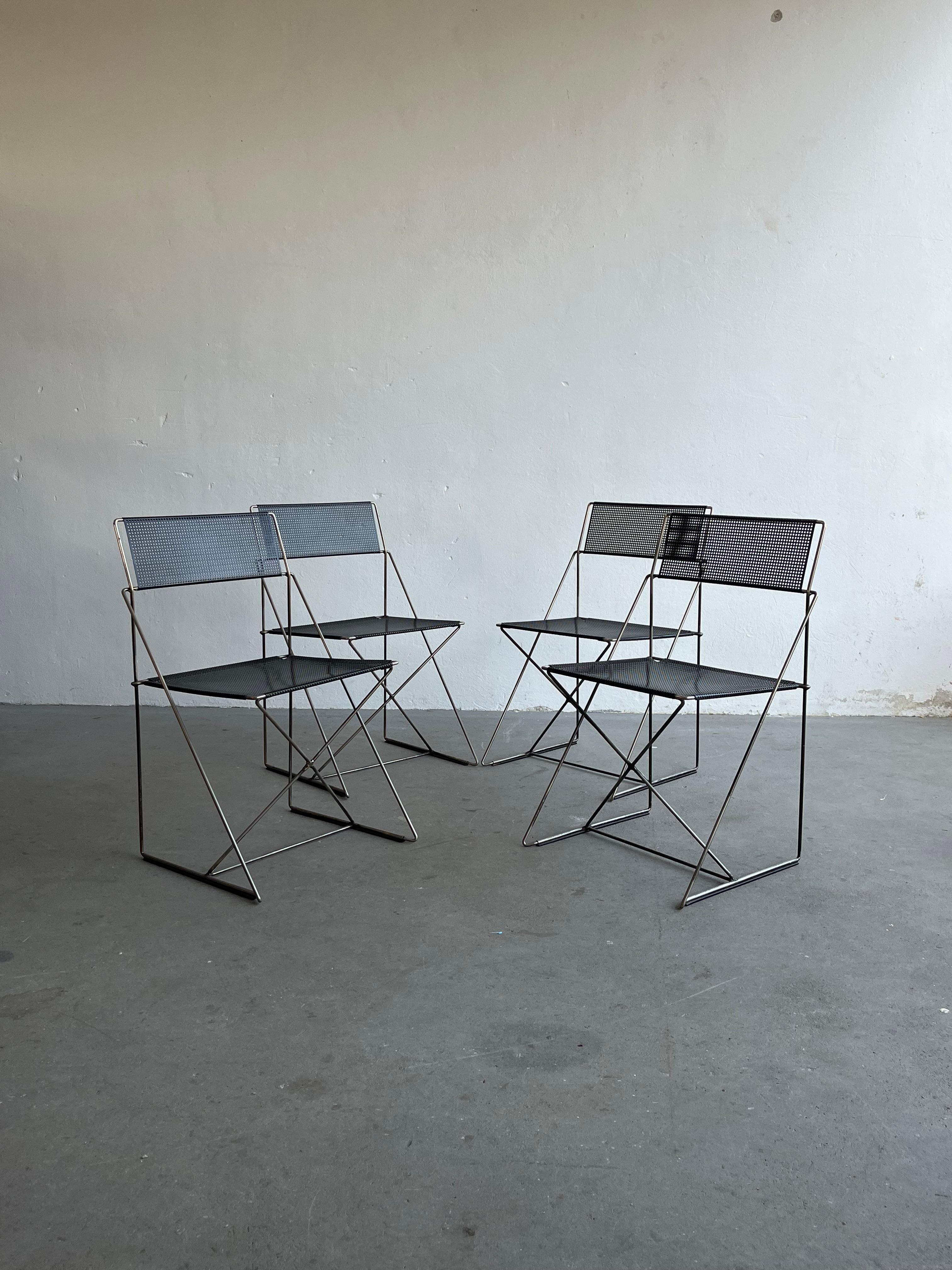Italian Set of 4 Vintage X-Line Chairs by Niels Jørgen Haugesen for Magis, 1980s, Italy