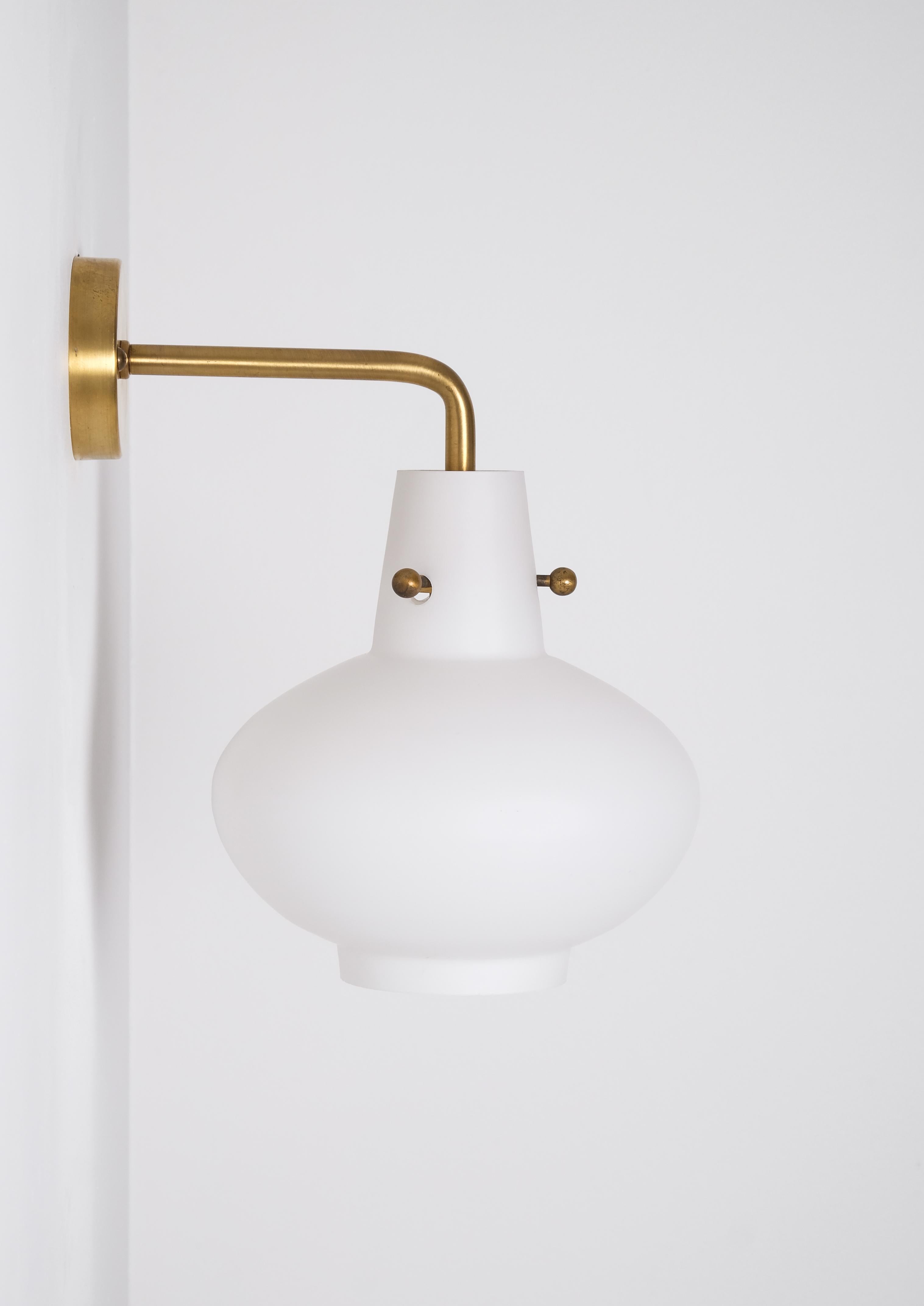 Swedish Set of 4 wall lamps by Hans Bergström, Sweden, 1950s For Sale