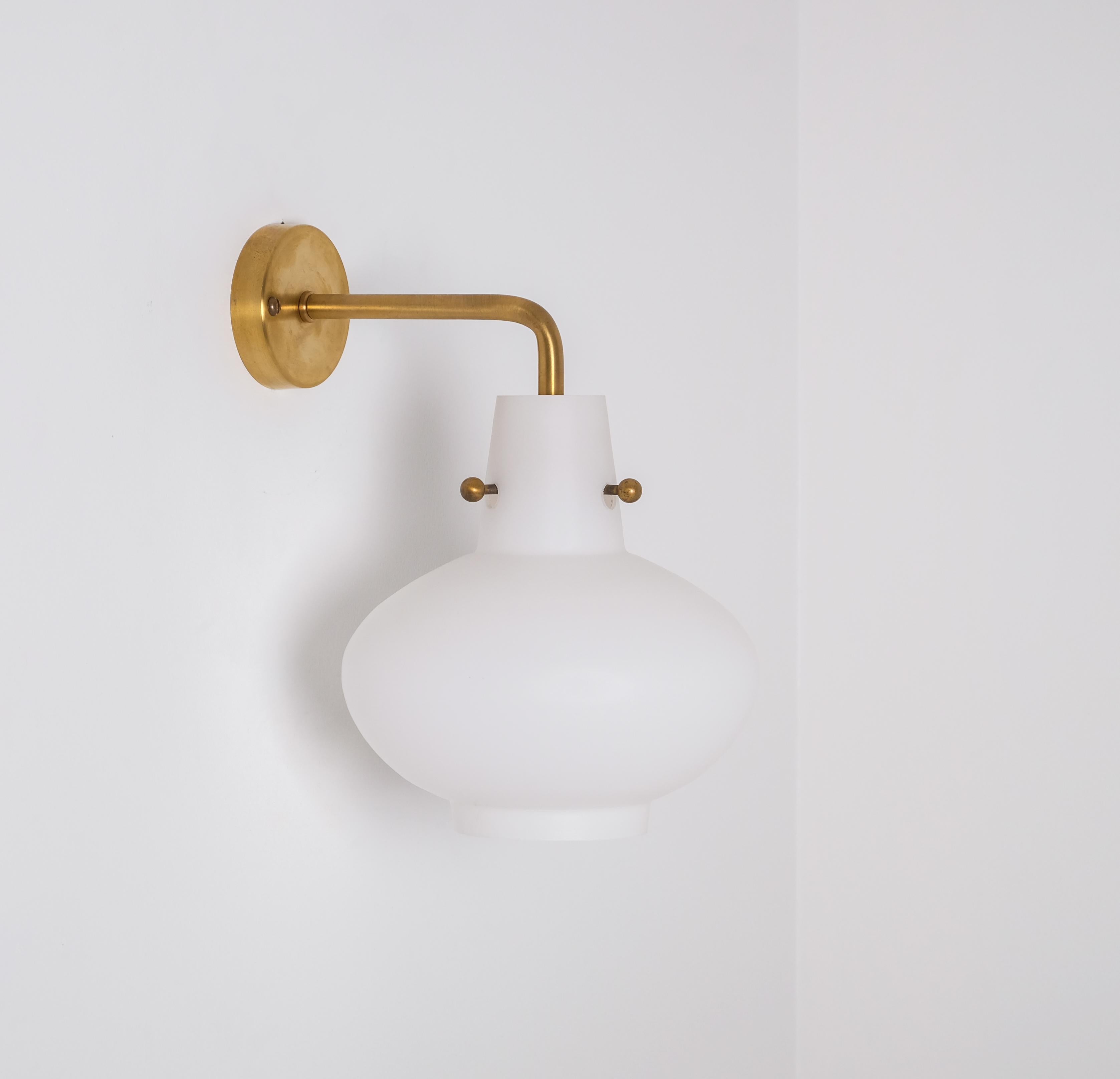 Mid-20th Century Set of 4 wall lamps by Hans Bergström, Sweden, 1950s For Sale