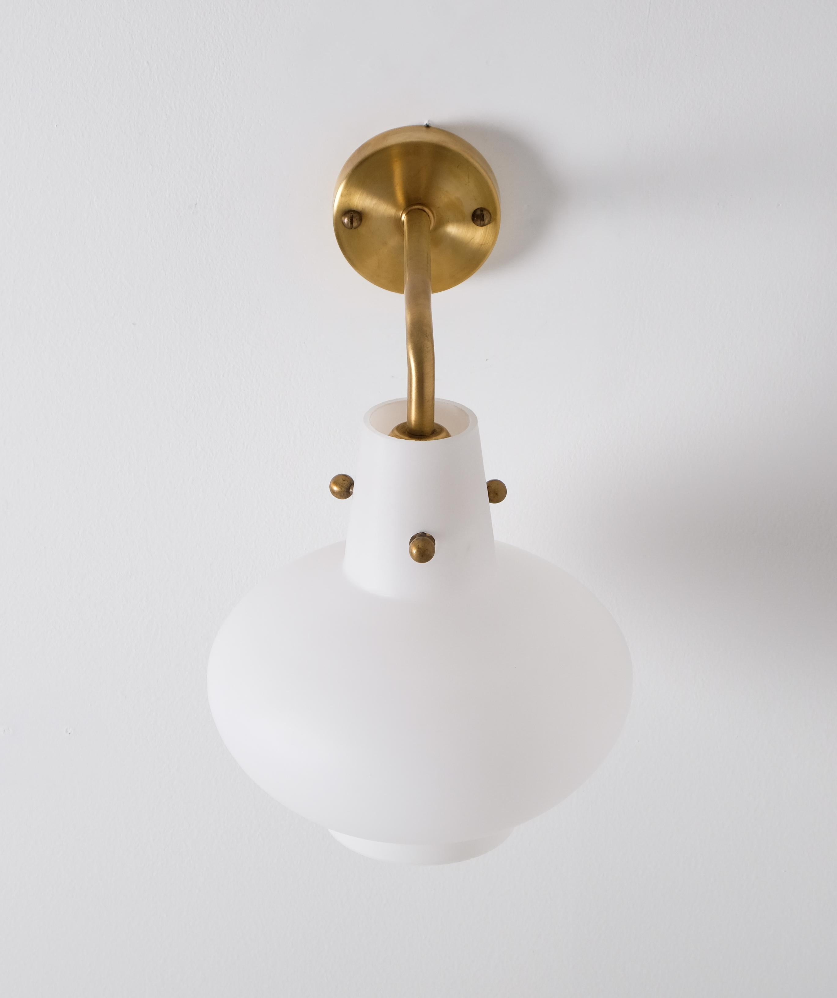 Brass Set of 4 wall lamps by Hans Bergström, Sweden, 1950s For Sale