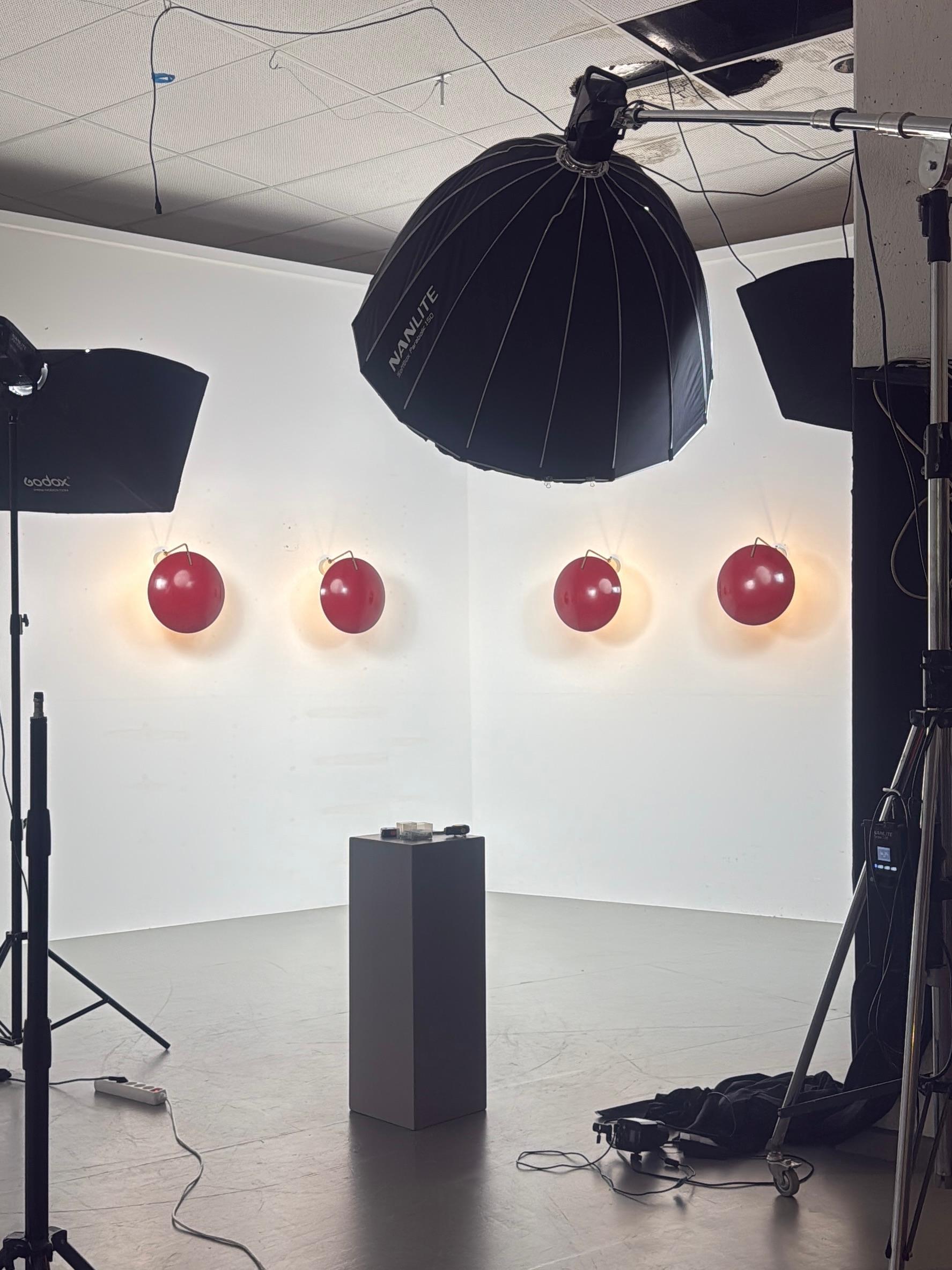 Juego de 4 Apliques de Stilnovo (marcado) en Metal y Latón, Italia, Años 60 en venta 6