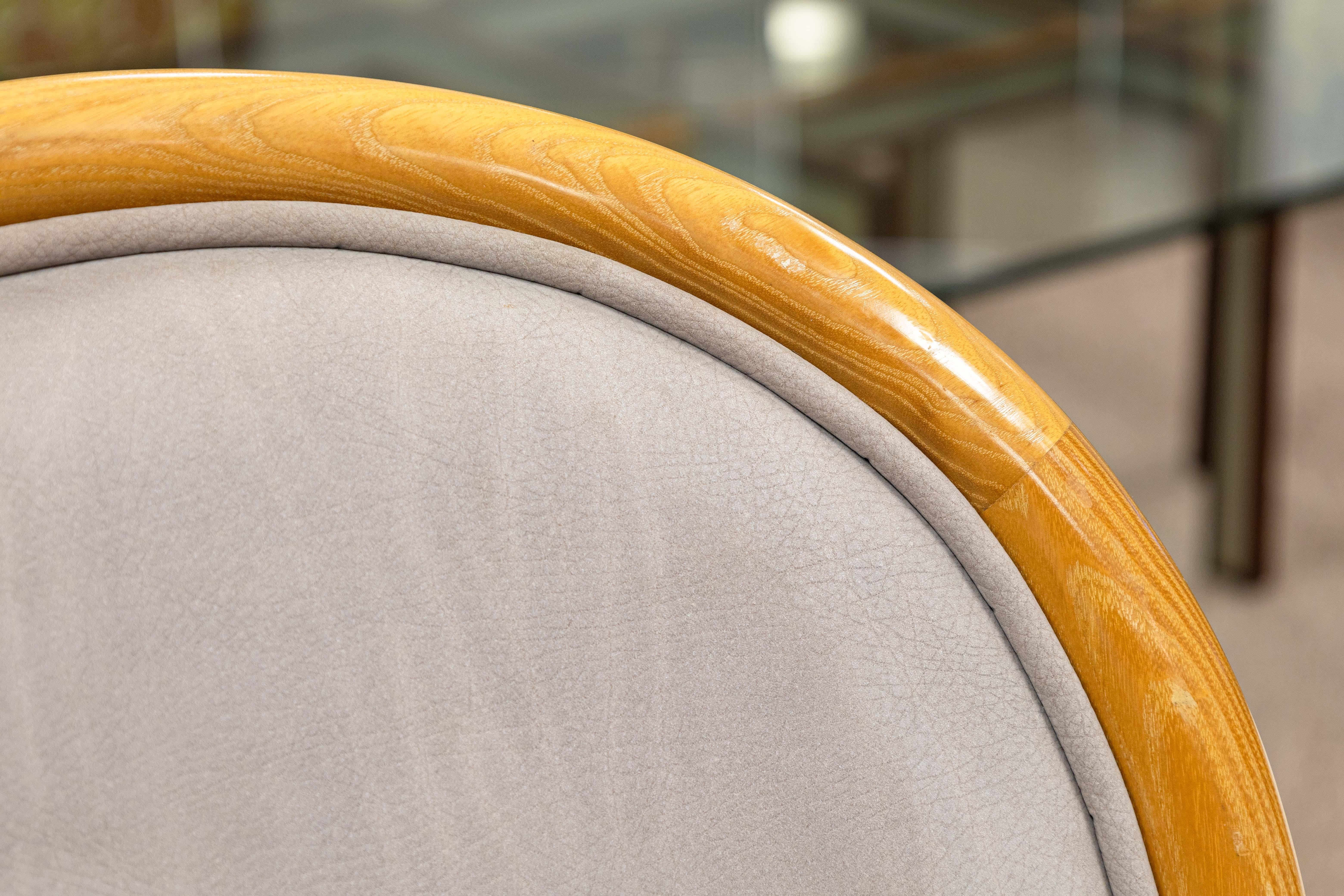 Set of 4 Ward Bennett for Brickel Associates 1980s Wood & Leather Dining Chairs In Good Condition For Sale In Keego Harbor, MI