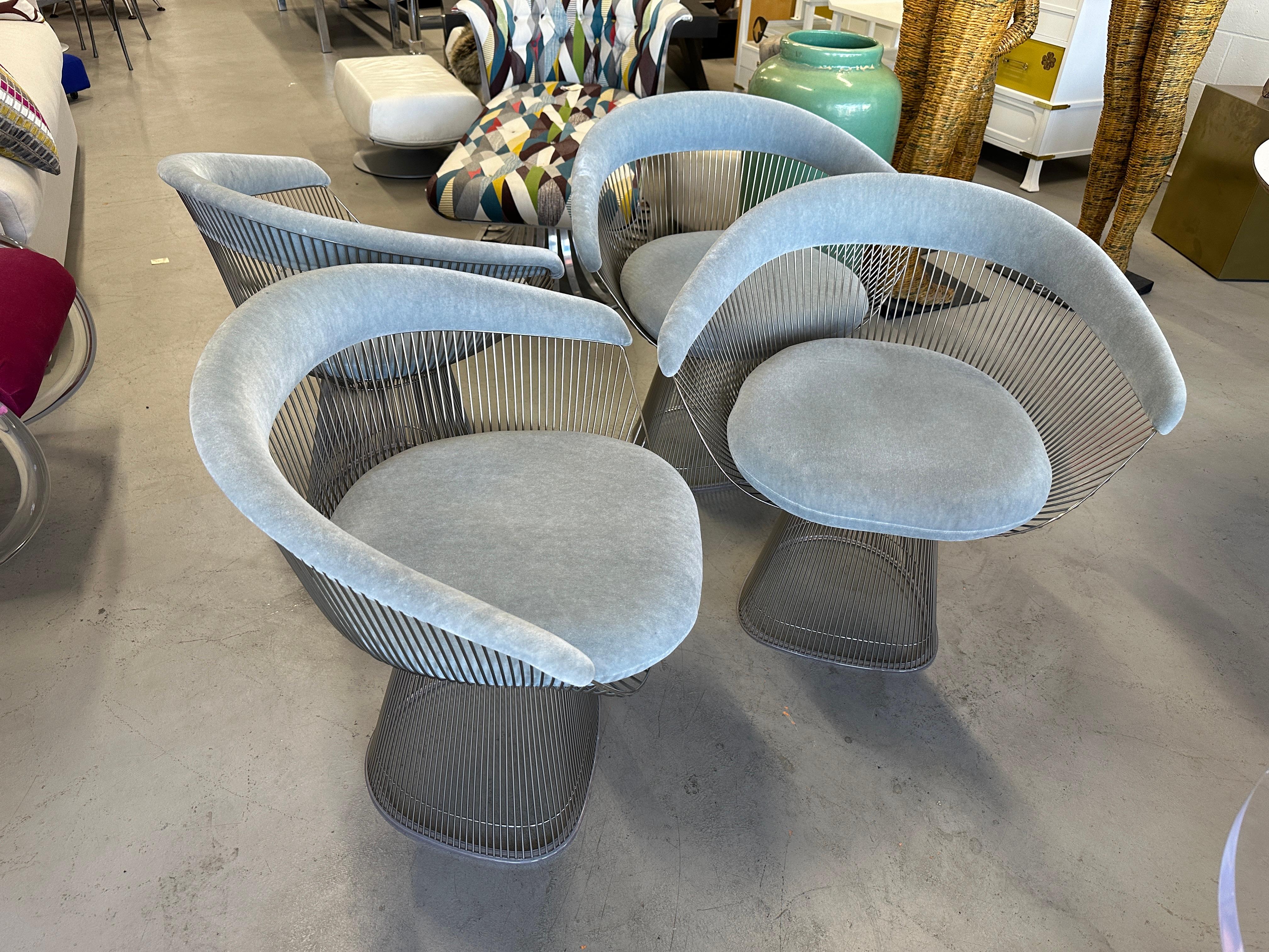 Set of 4 Warren Platner for Knoll Dining Arm Chairs in Knoll Swan Velvet 8
