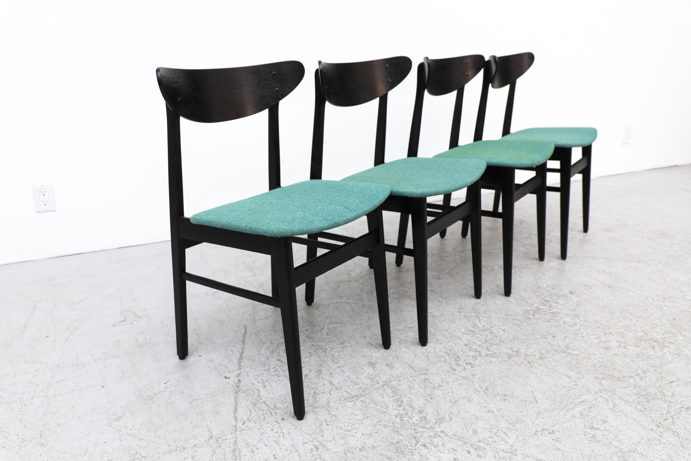 Danish Set of 4 Wegner Style Black Lacquered Dining Chairs by Farstrup with Green Seats For Sale