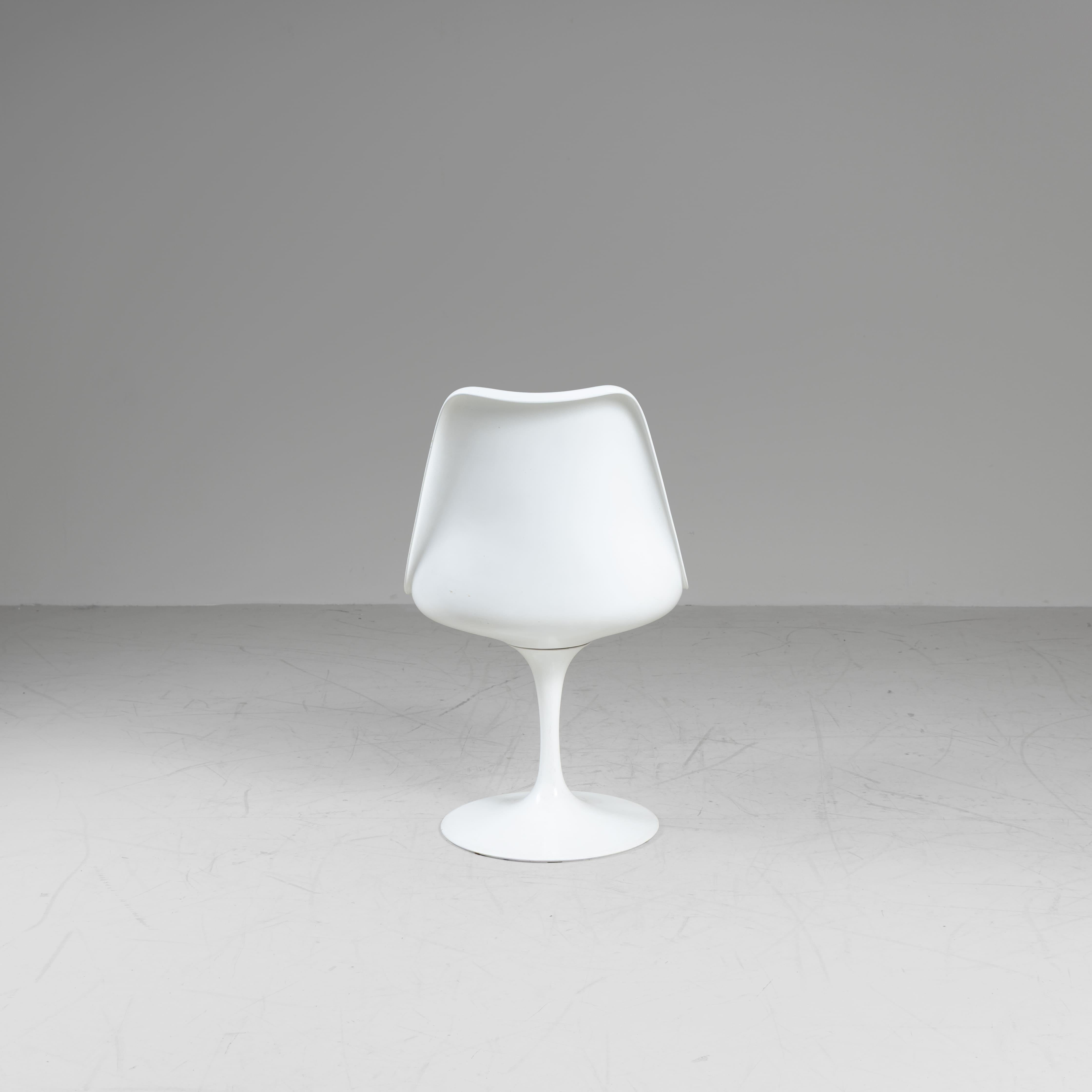 4 Stühle Tulip 769-S, weiß und blau, Eero Saarinen, Knoll, 1955 modern (Mid-20th Century) im Angebot
