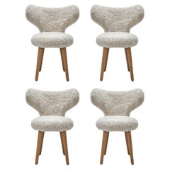 Set of 4 White Dining WNG Chairs in Oak and Sheepskin Upholstery by Mazo Design
