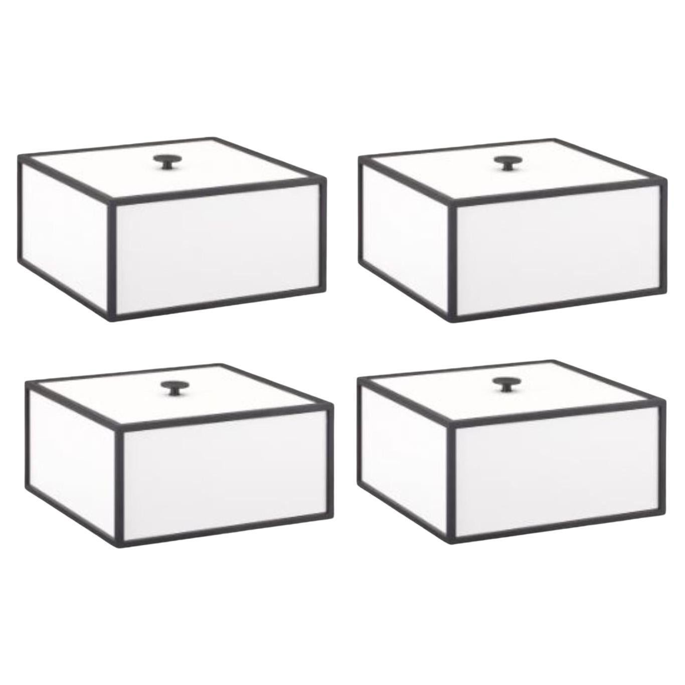 Set aus 4 weißen Rahmen mit 20 Schachteln von Lassen