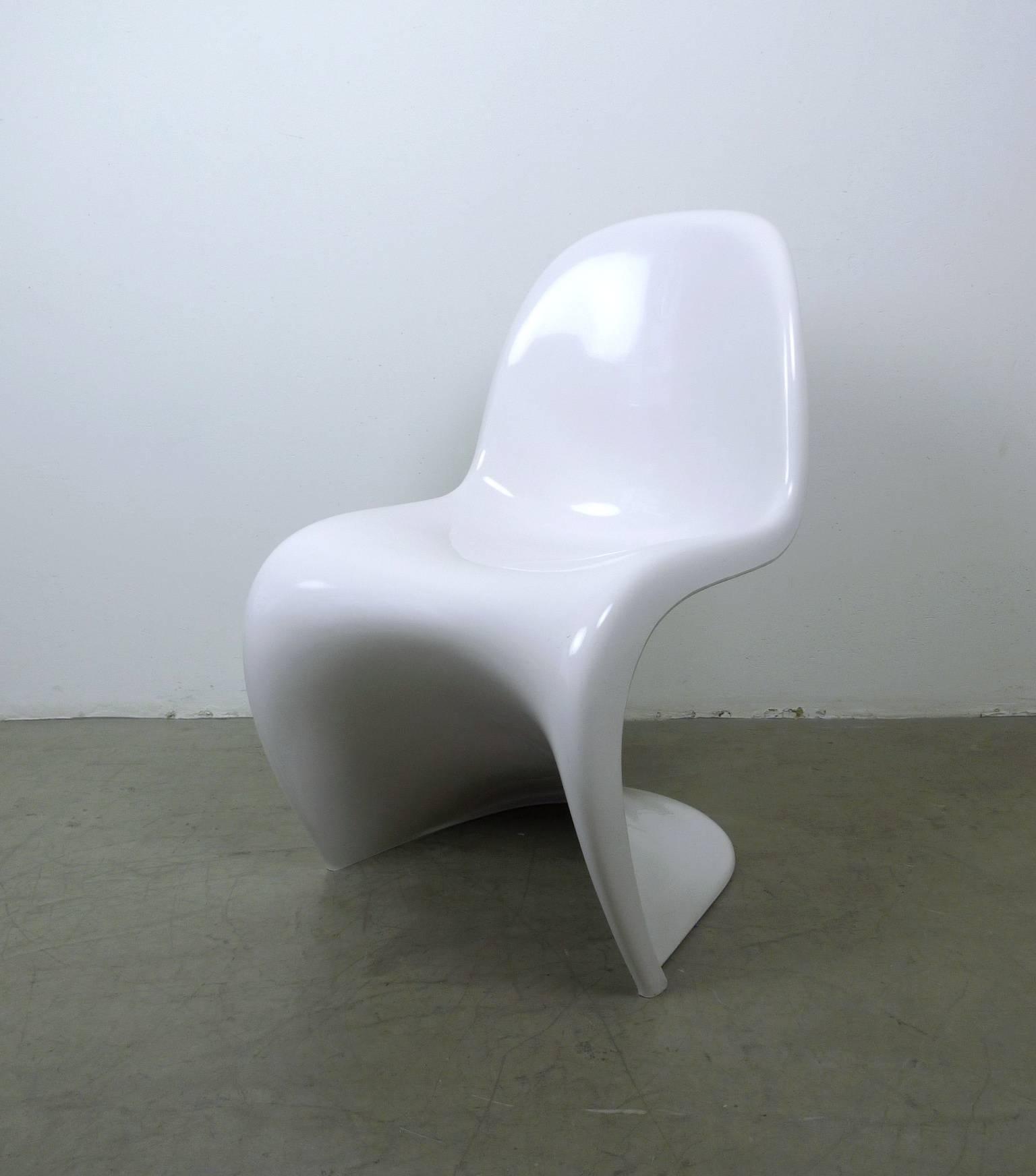 Set of Four White Panton Chairs by Verner Panton for Fehlbaum, Germany, 1971 In Good Condition For Sale In Berlin, DE