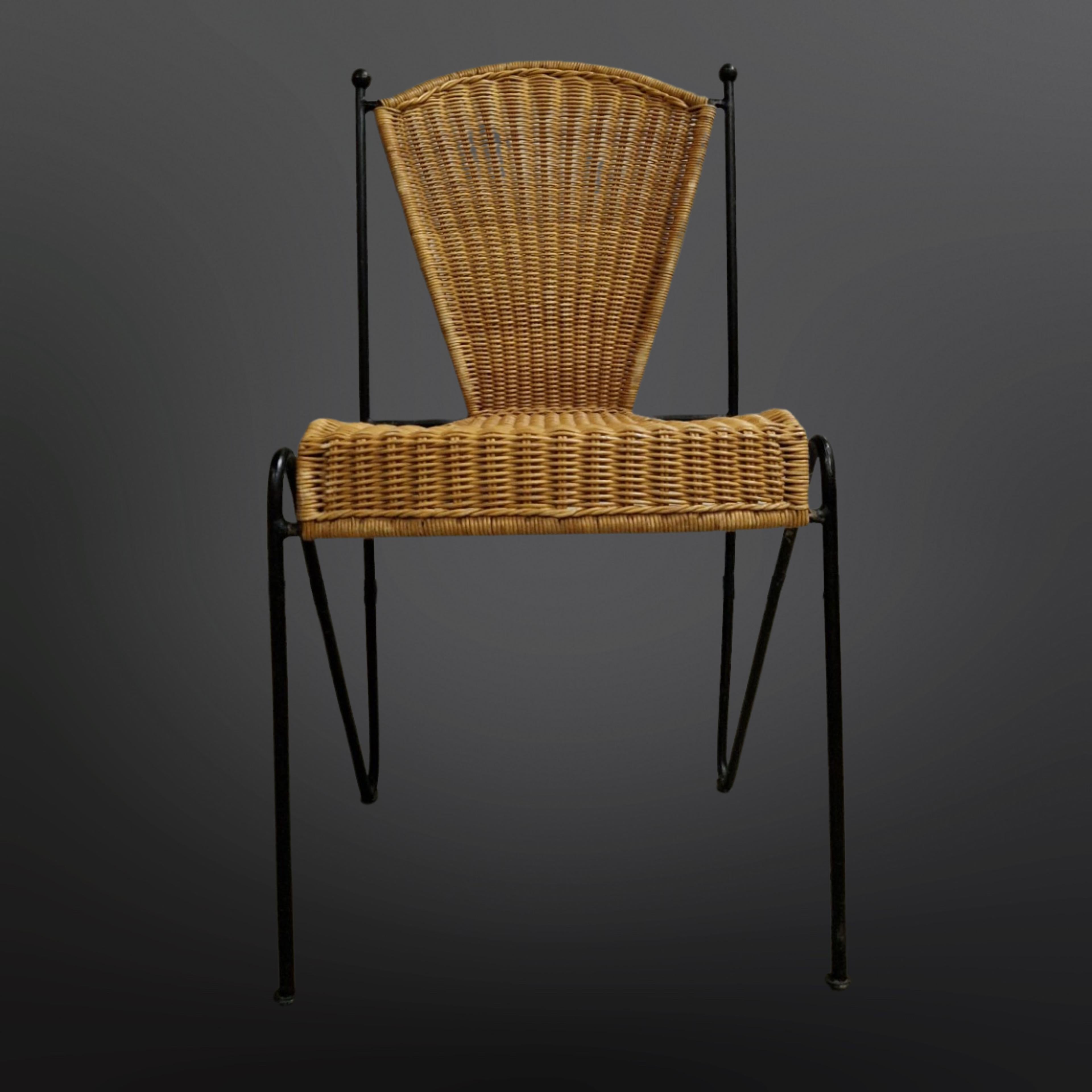 20th Century Set of 4 wicker and iron dining chairs, France 1960s For Sale