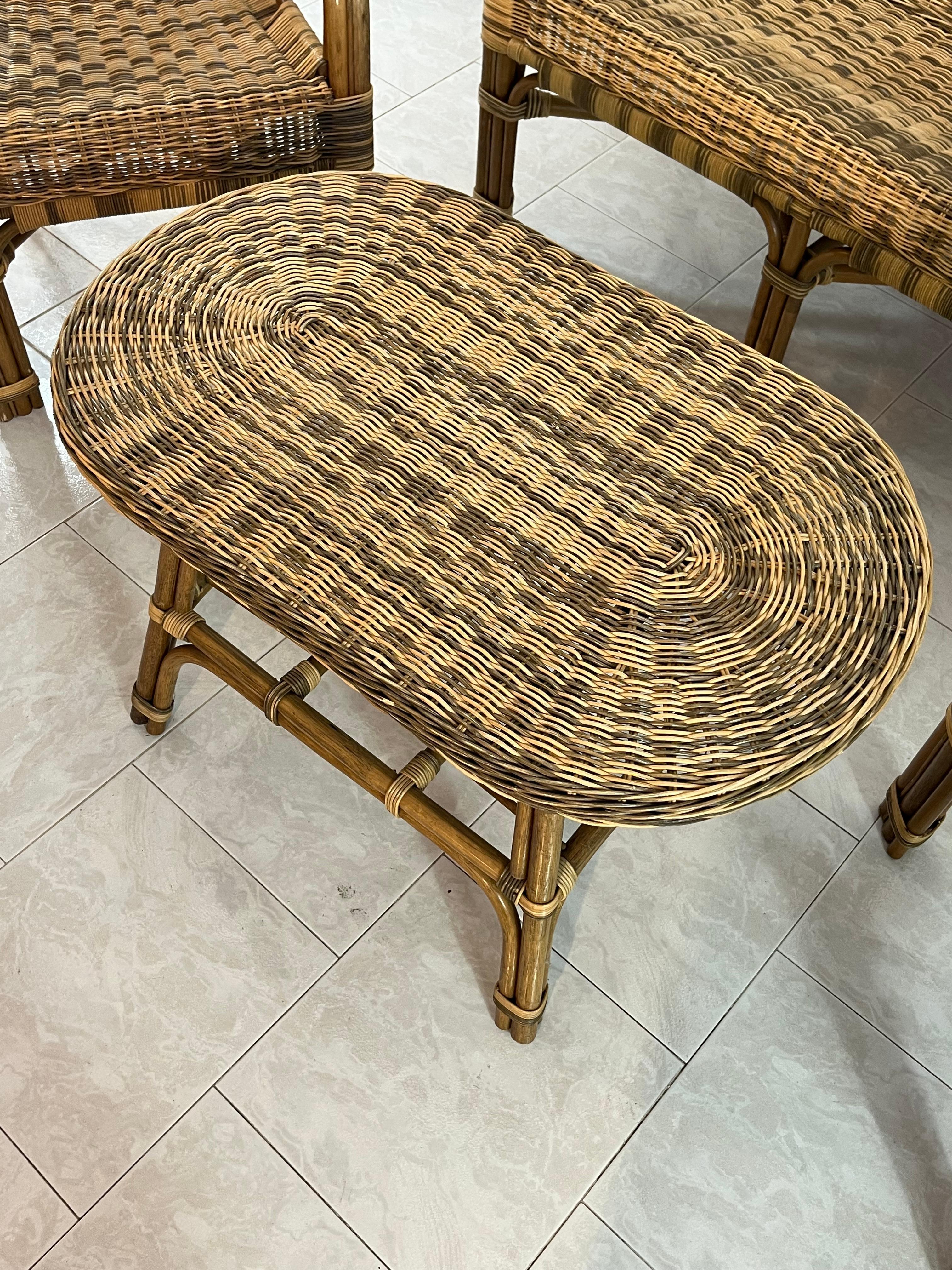 Set di 4 poltrone da divano in vimini tavolino da caffè Made in Italy Anni '60 in vendita 7