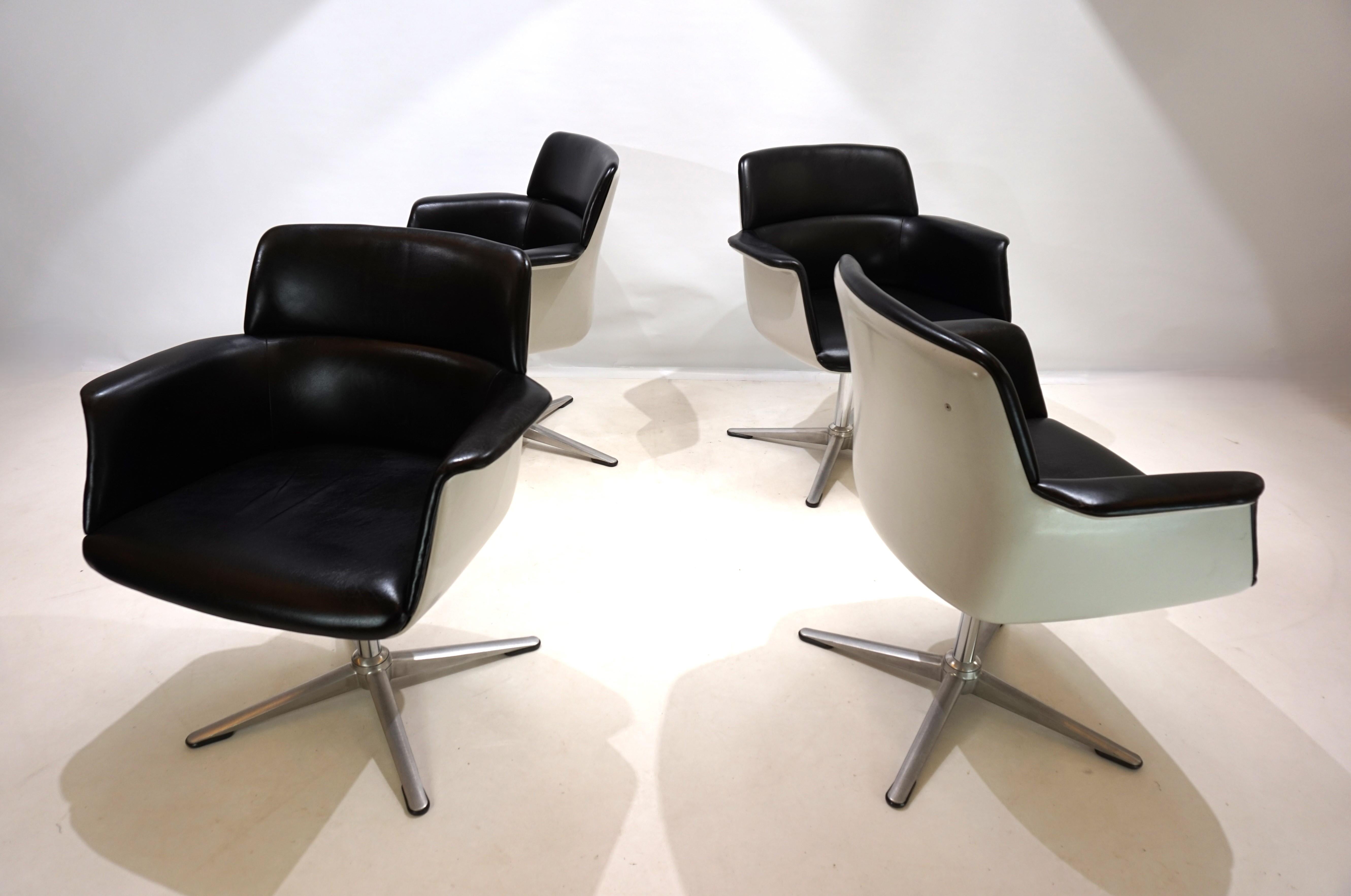 Set of 4 Wilkhahn 250 dining/office chairs by Friso Kramer 4
