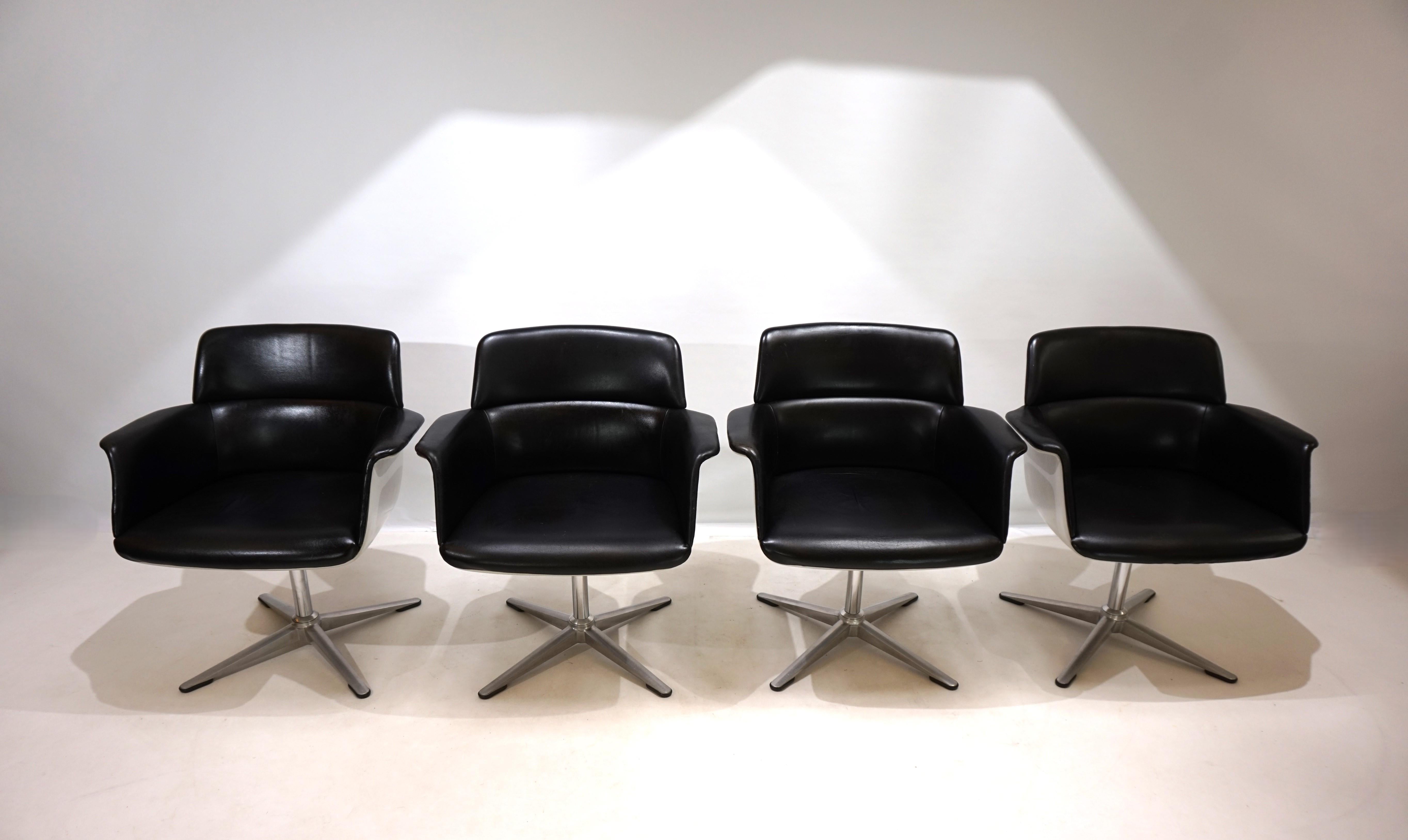 Set of 4 Wilkhahn 250 dining/office chairs by Friso Kramer 5