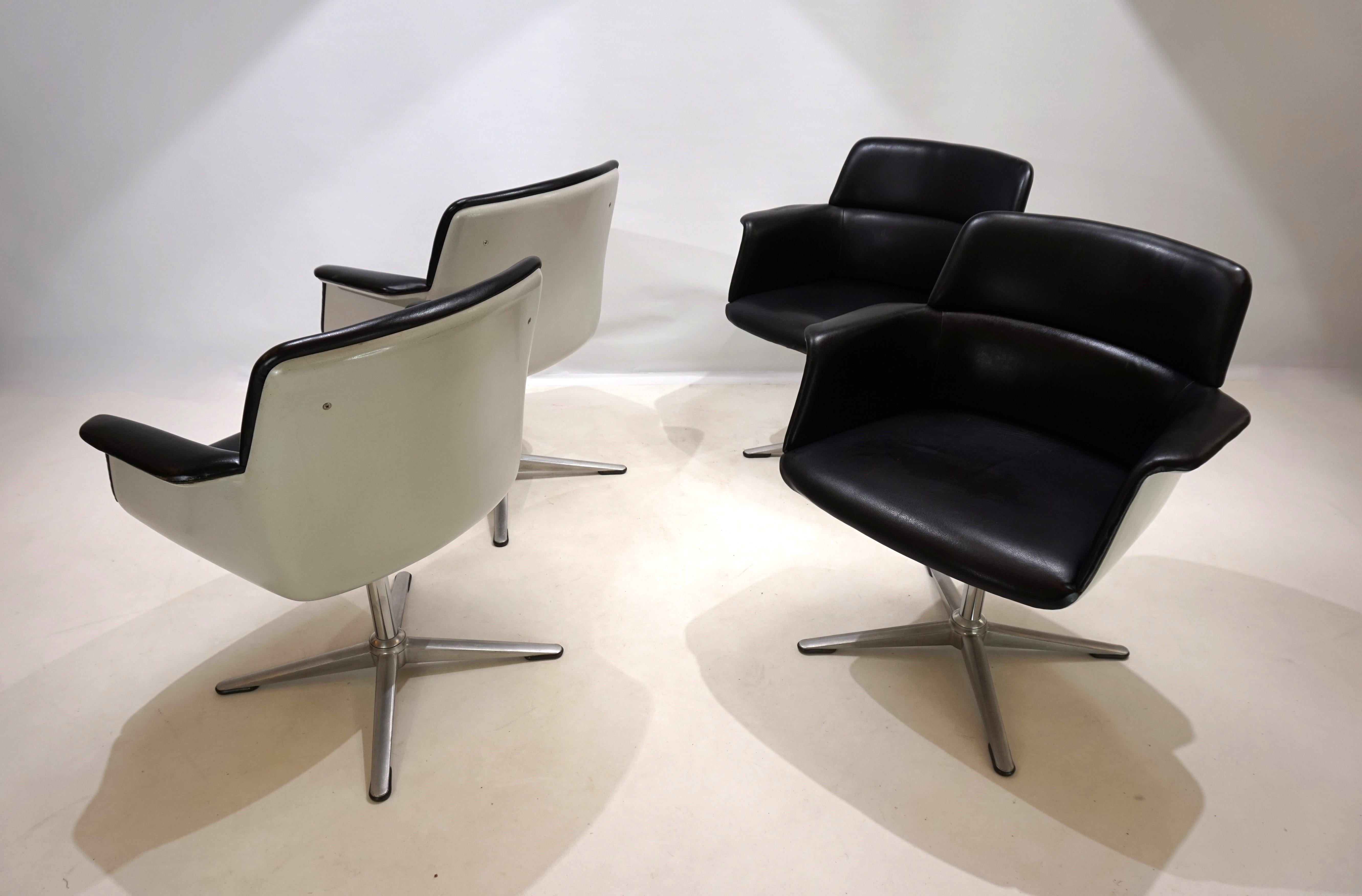 Set of 4 Wilkhahn 250 dining/office chairs by Friso Kramer 11