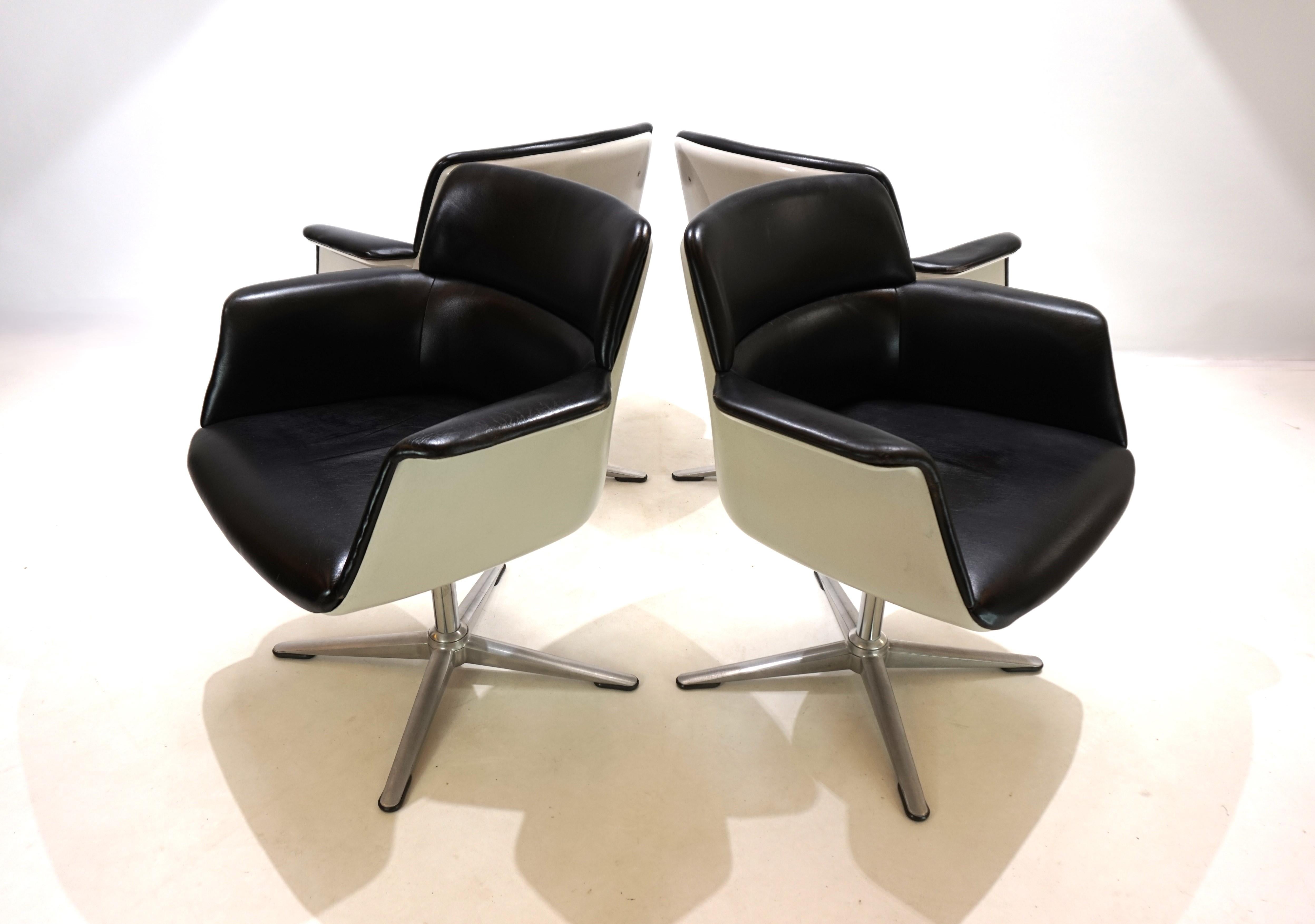 Set of 4 Wilkhahn 250 dining/office chairs by Friso Kramer In Good Condition In Ludwigslust, DE
