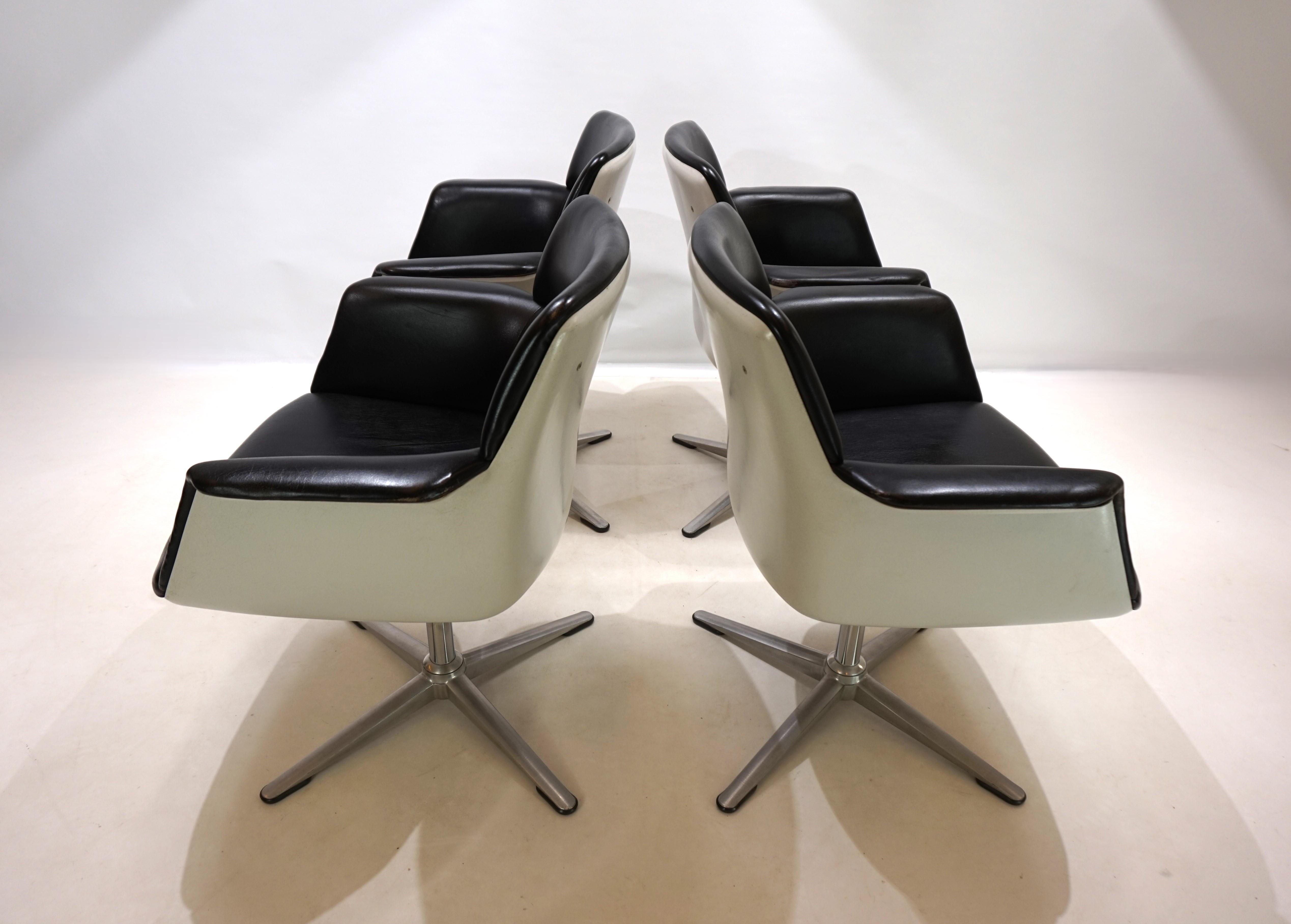 Faux Leather Set of 4 Wilkhahn 250 dining/office chairs by Friso Kramer