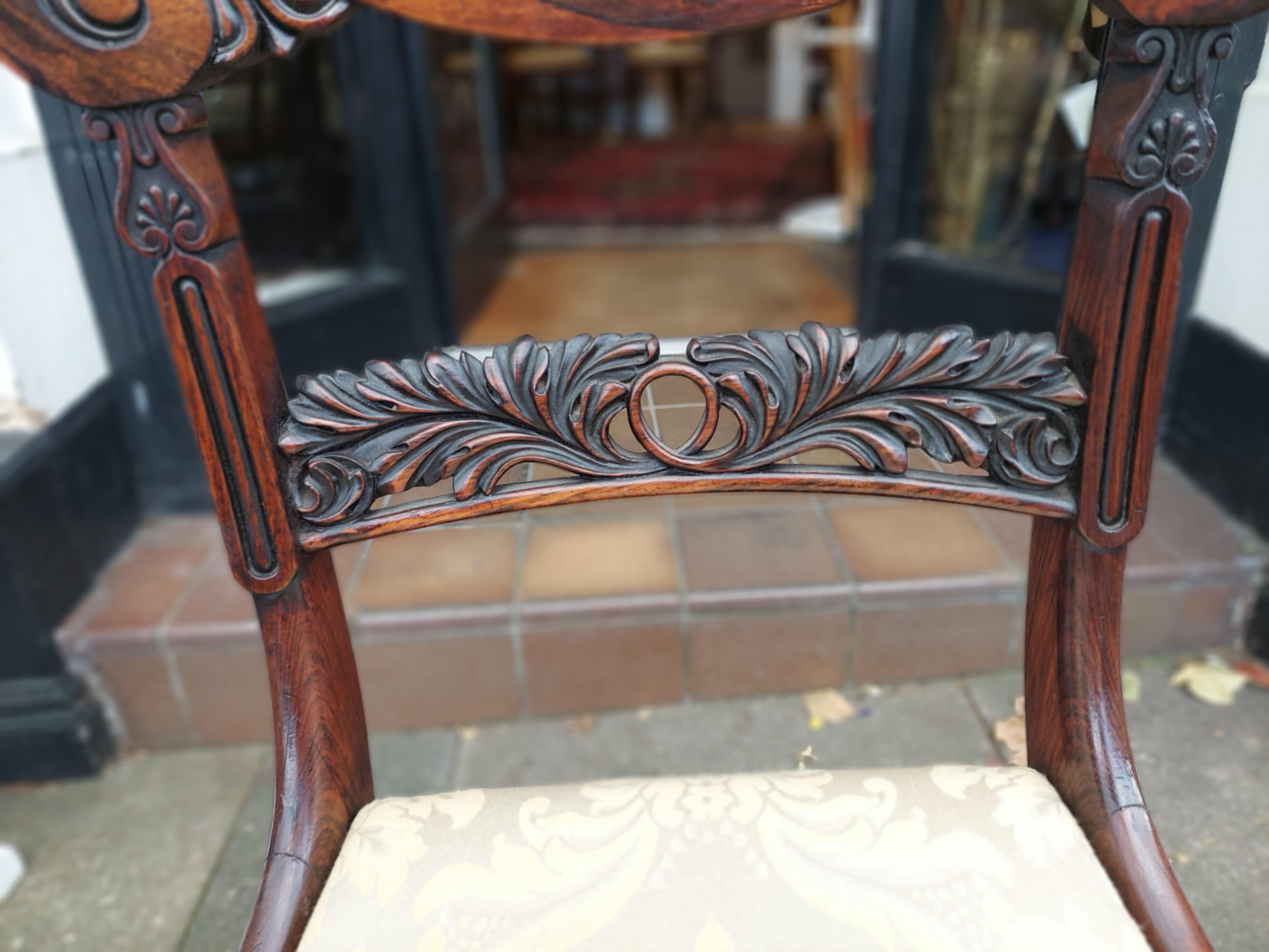 Inglese Set di 4 sedie da pranzo William IV Rosewood in vendita