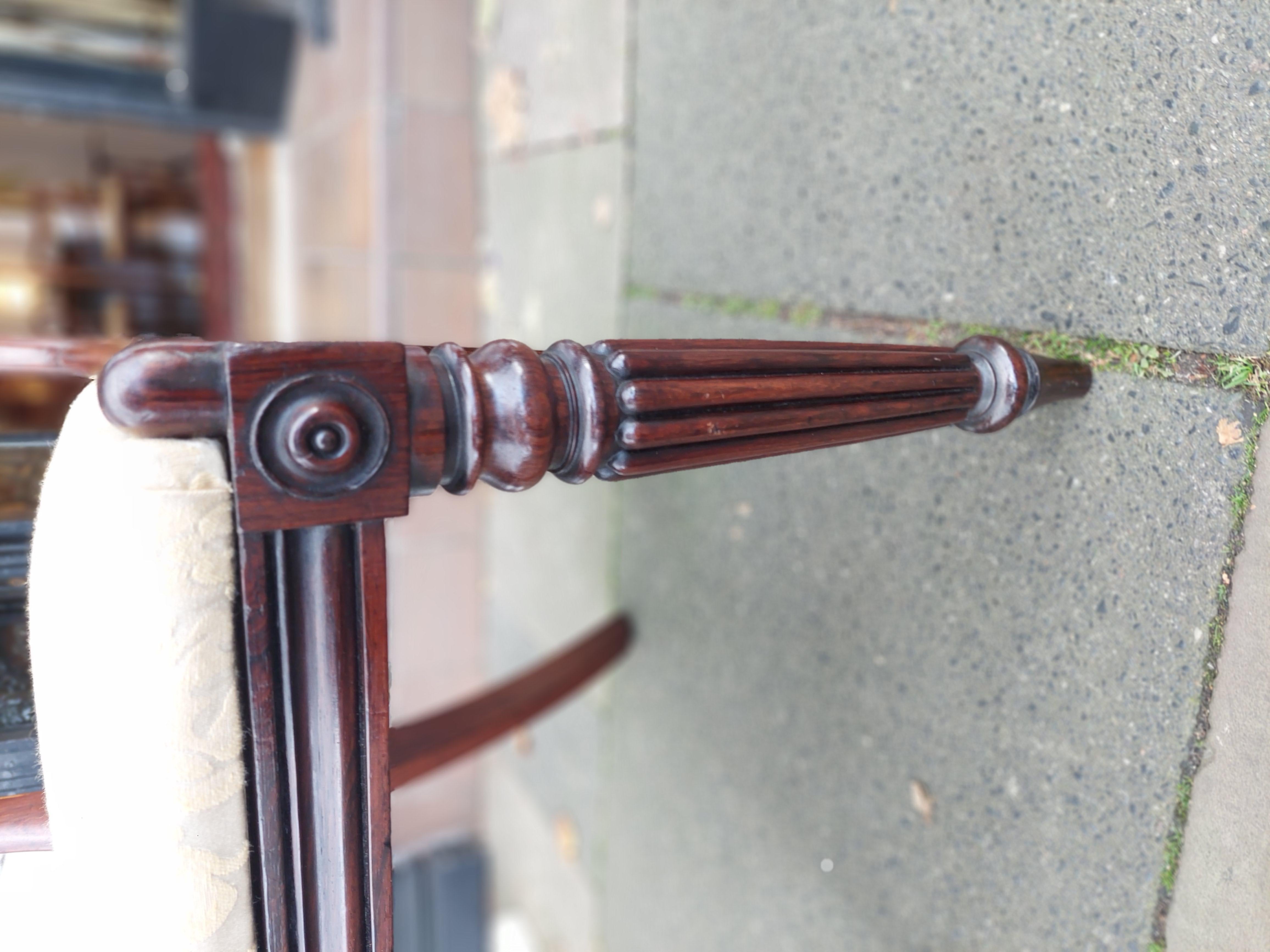 Metà XIX secolo Set di 4 sedie da pranzo William IV Rosewood in vendita