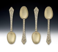 Set of 4 William & Mary Silver Gilt Scratch Engraved Trefid Teaspoon, circa 1690