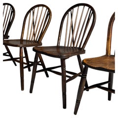 Set of 4 Windsor dining chairs