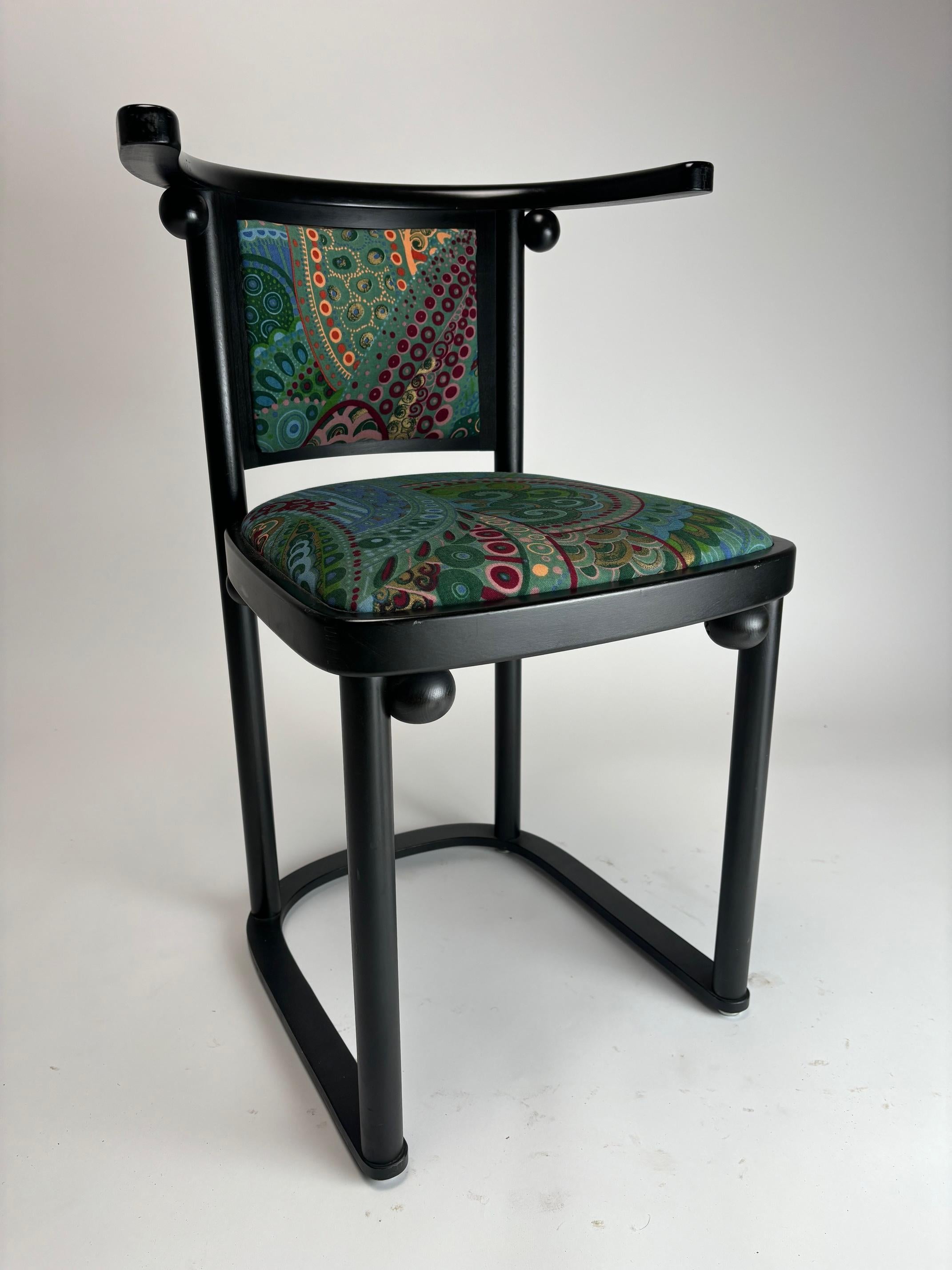 Vienna Secession Set of 4 Wittmann Fledermaus Chairs by Josef Hoffmann (Customizable) For Sale