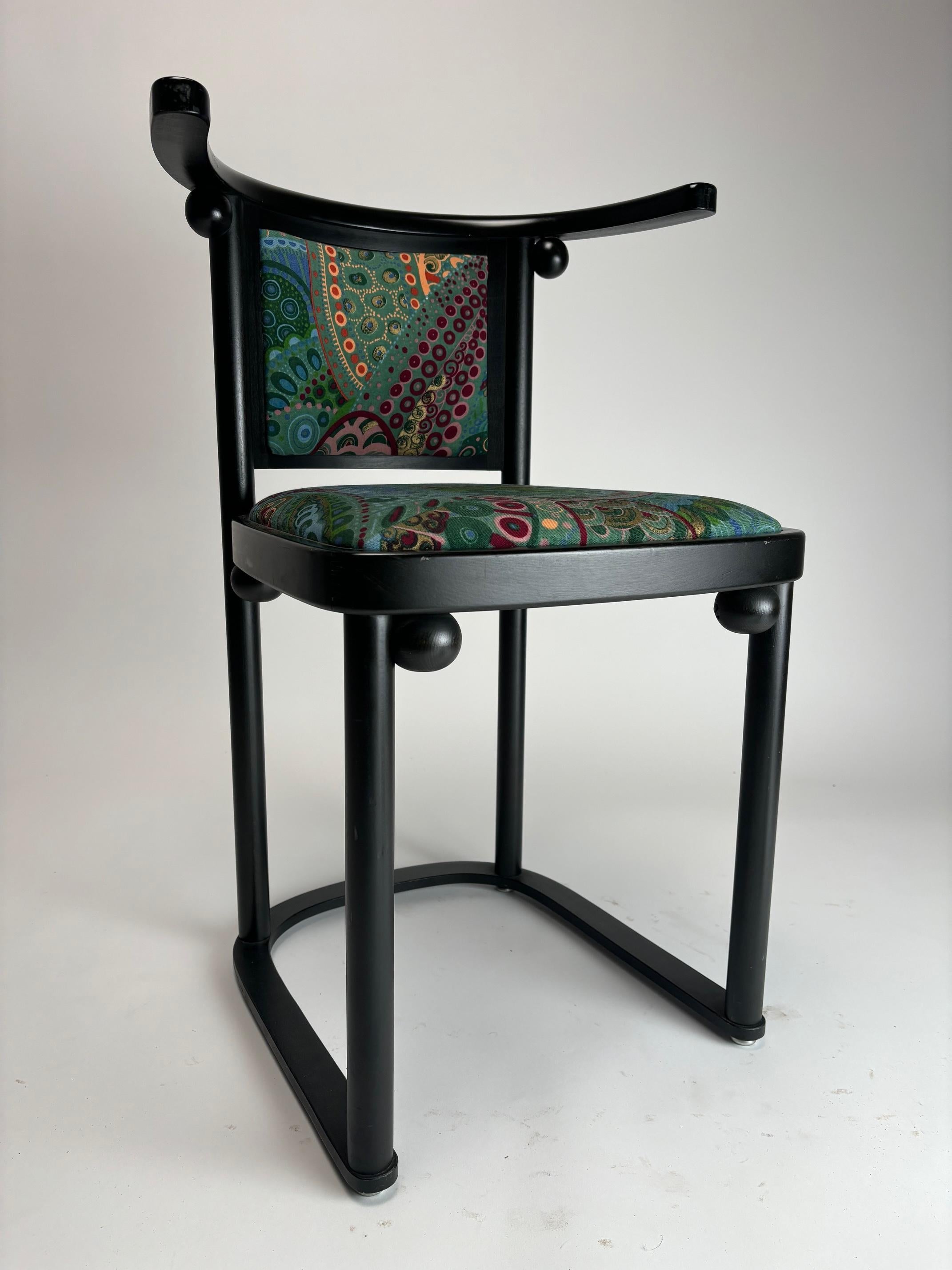 Austrian Set of 4 Wittmann Fledermaus Chairs by Josef Hoffmann (Customizable) For Sale