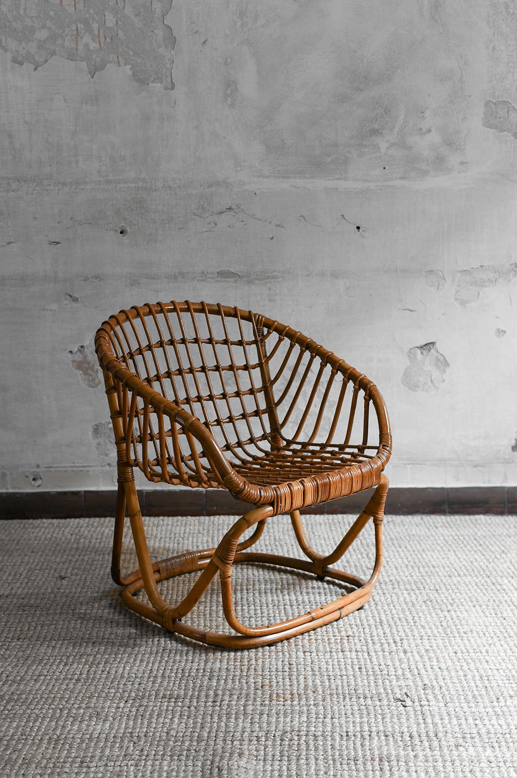 Ensemble de 4 fauteuils en bambou tissé dans le style de Tito Agnoli, 1970 Bon état - En vente à Roma, RM
