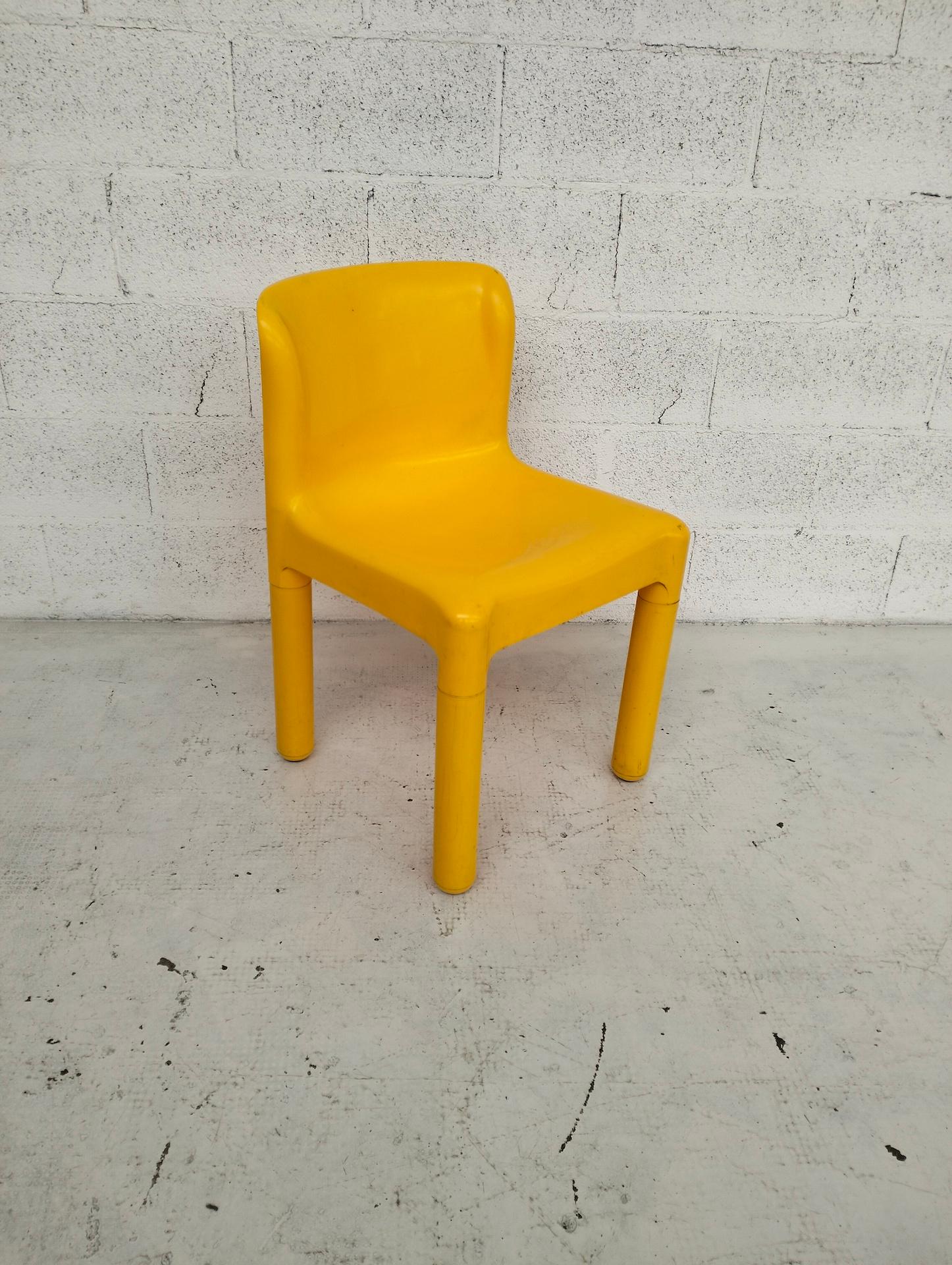 Plastica Set di 4 sedie gialle 
