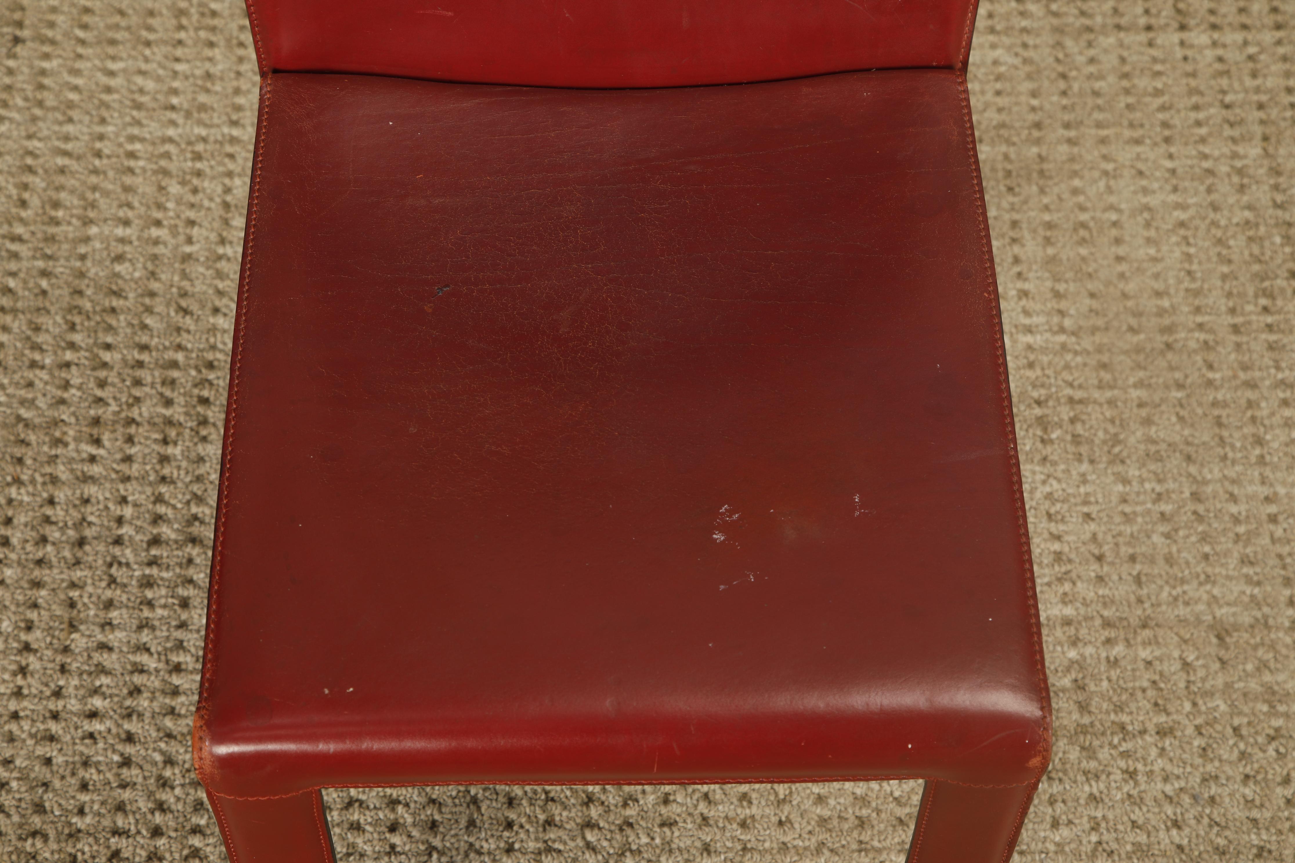 Set of 4 Zanotta Burgundy Leather Dining Chairs, Italy, 1980s, Signed For Sale 5