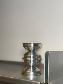 Juego de 40 candeleros italianos de aluminio pulido, diseño contemporáneo de los años 2020