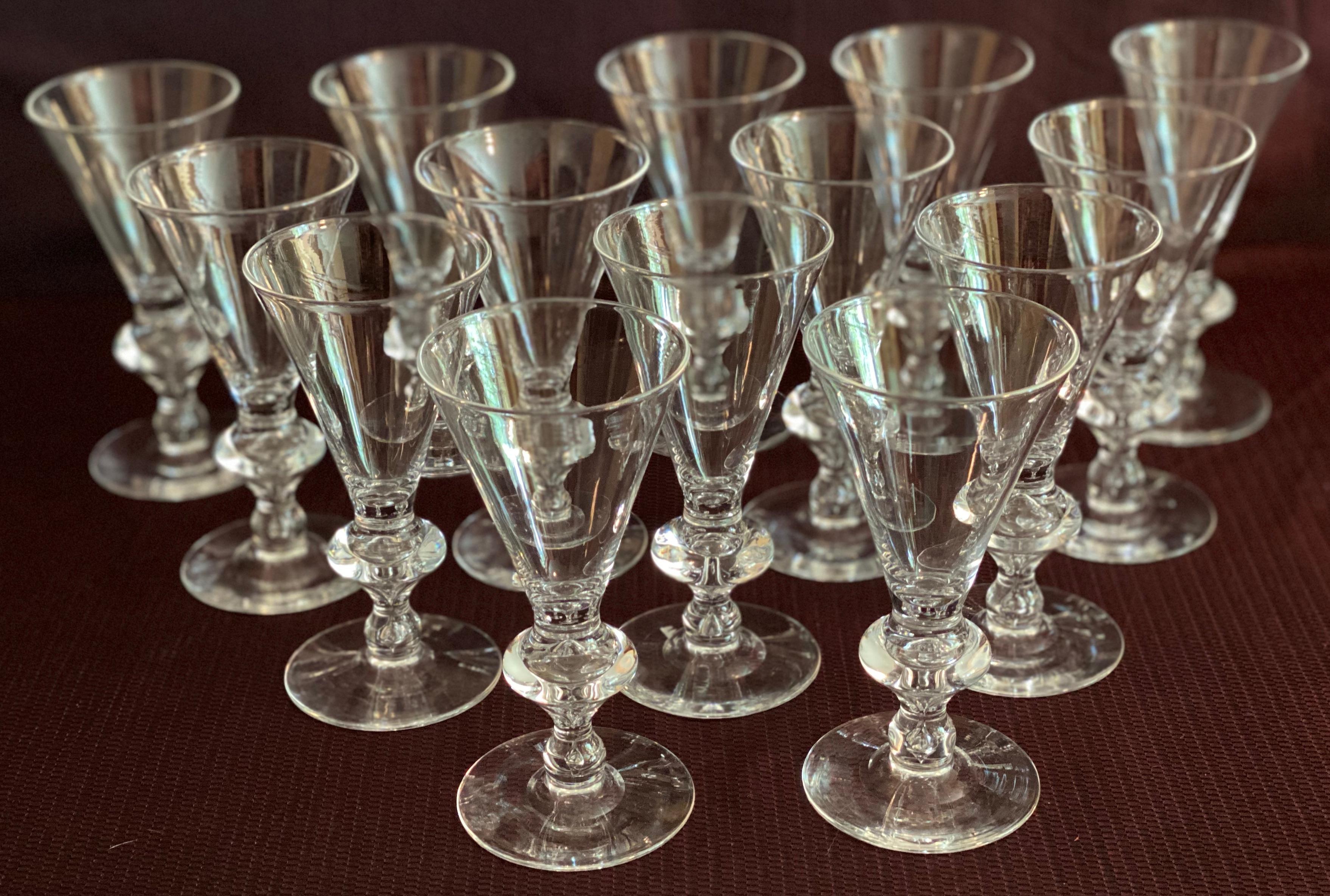 Set of 42 Signed Steuben Glasses, Sidney Waugh, 1930s 4