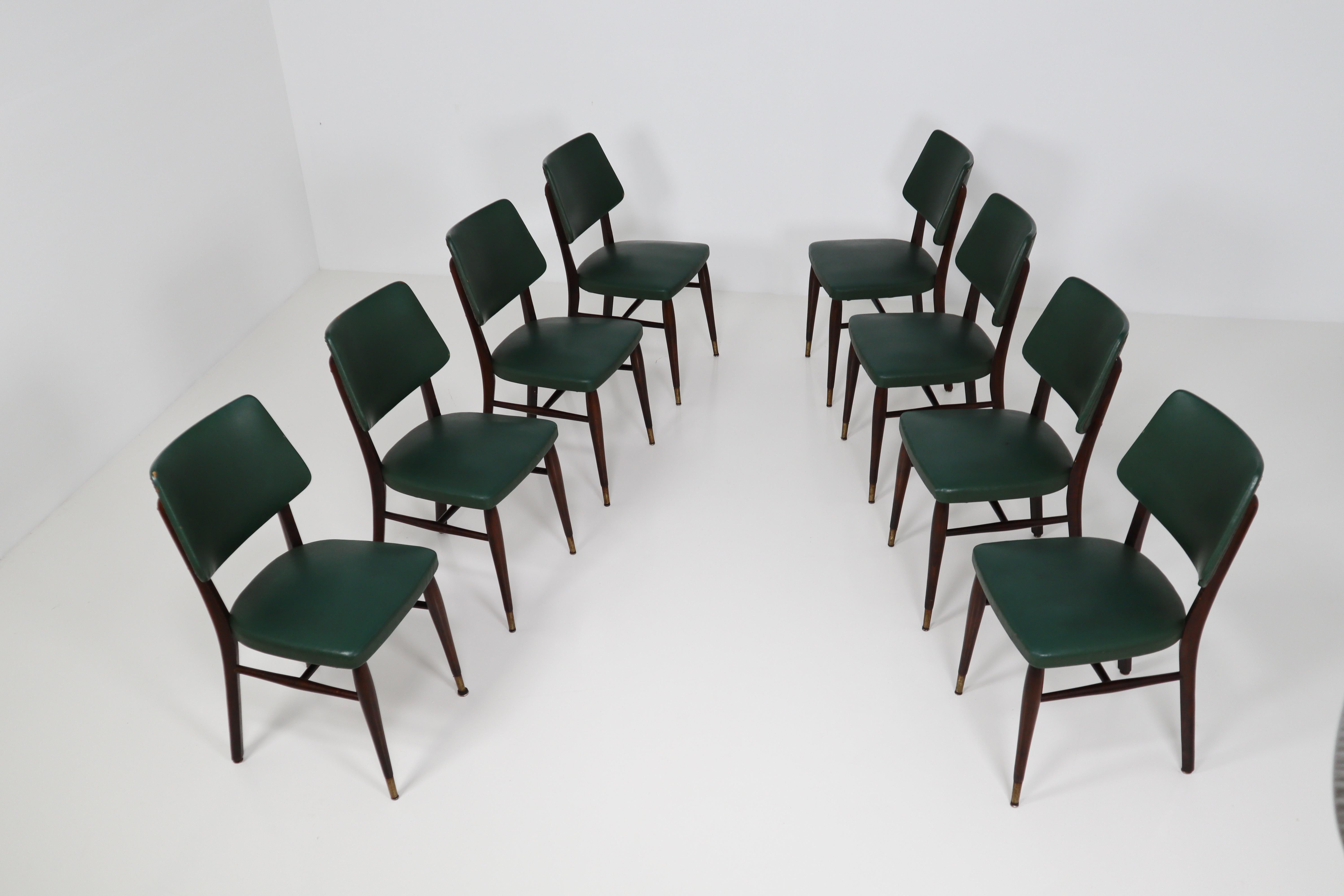 Set of 48 'Cafe de Paris' Bistro Dinning Chairs, France, 1950s In Fair Condition In Almelo, NL