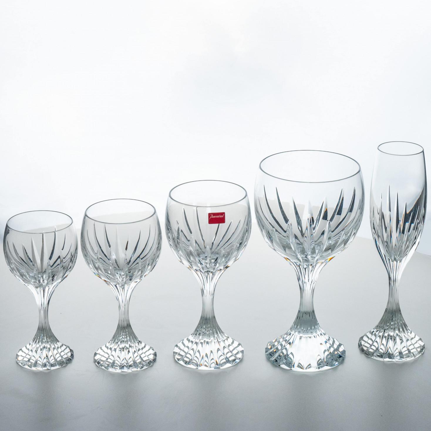 Set of 49 Exquise Baccarat Massena Crystal Pieces, France, 1990 For Sale 5