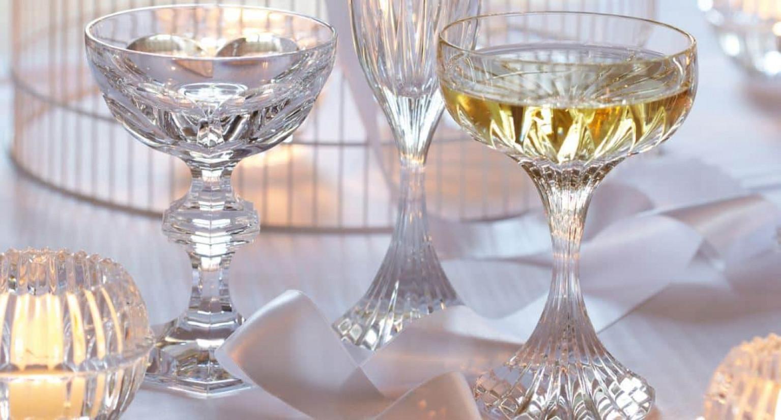 Set of 49 Exquise Baccarat Massena Crystal Pieces, France, 1990 In Good Condition For Sale In Rijssen, NL
