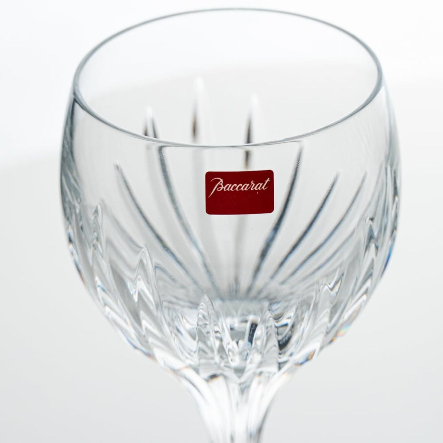 Late 20th Century Set of 49 Exquise Baccarat Massena Crystal Pieces, France, 1990 For Sale