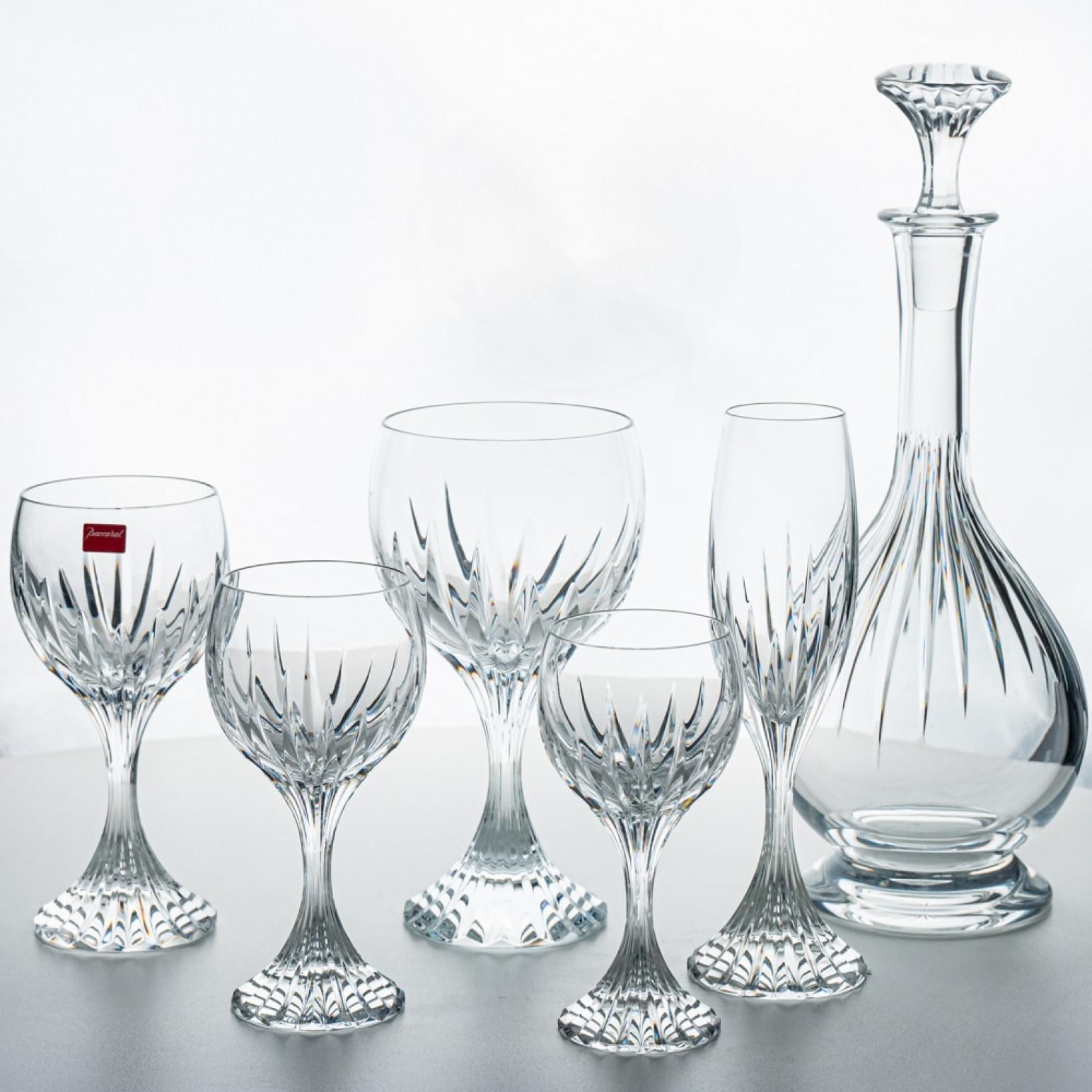 Set of 49 Exquise Baccarat Massena Crystal Pieces, France, 1990 For Sale 1