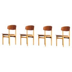Set of 4x Borge Mogensen Teak & Beech Chairs Model 122, Made by Soborg Mobler