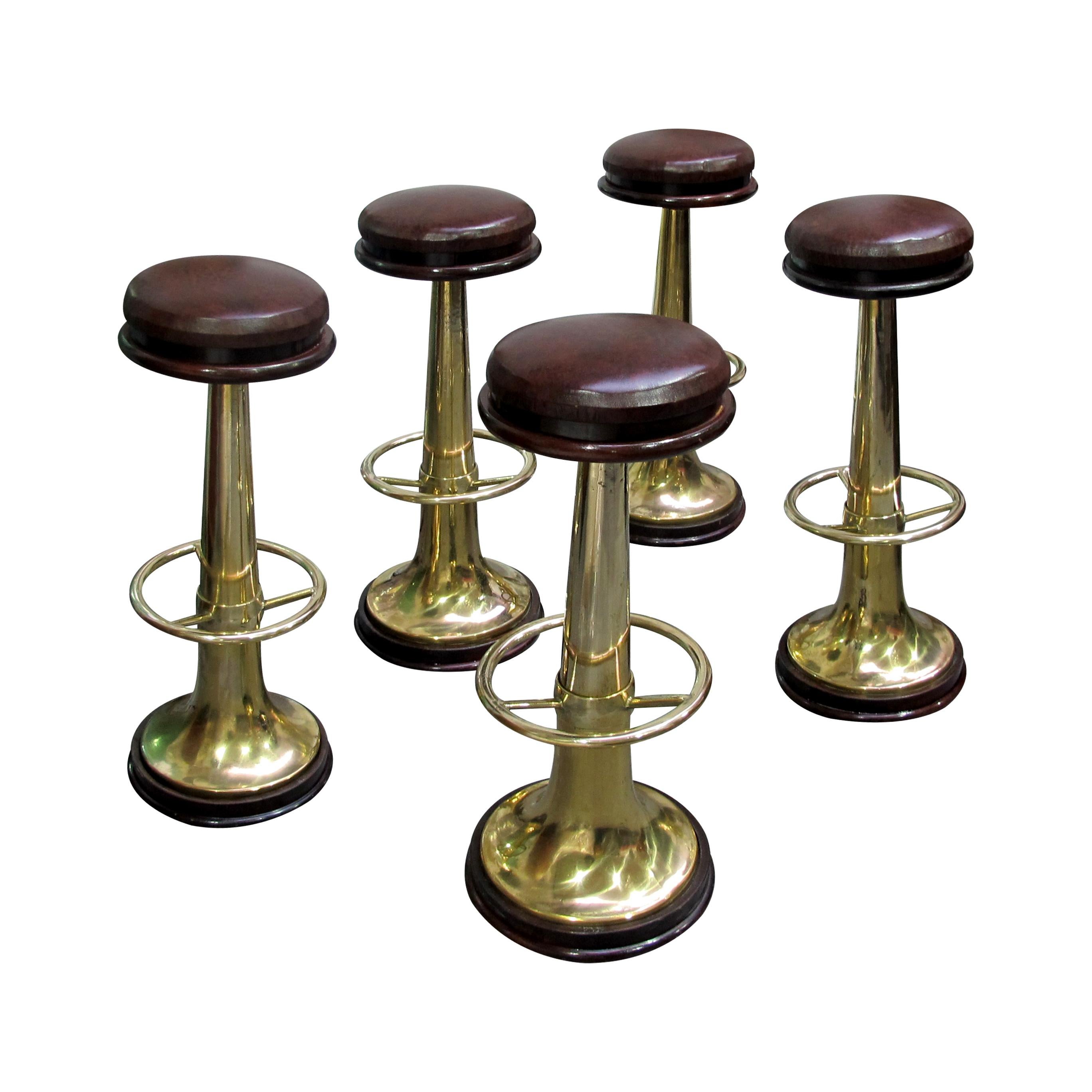 A set of 5, 1950s Norwegian tulip-shaped, midcentury, swivel, nautical bar stools which are made of solid brass and mahogany. Beautifully designed and very well-made. The stools are very comfortable and are upholstered with a smooth brown leather