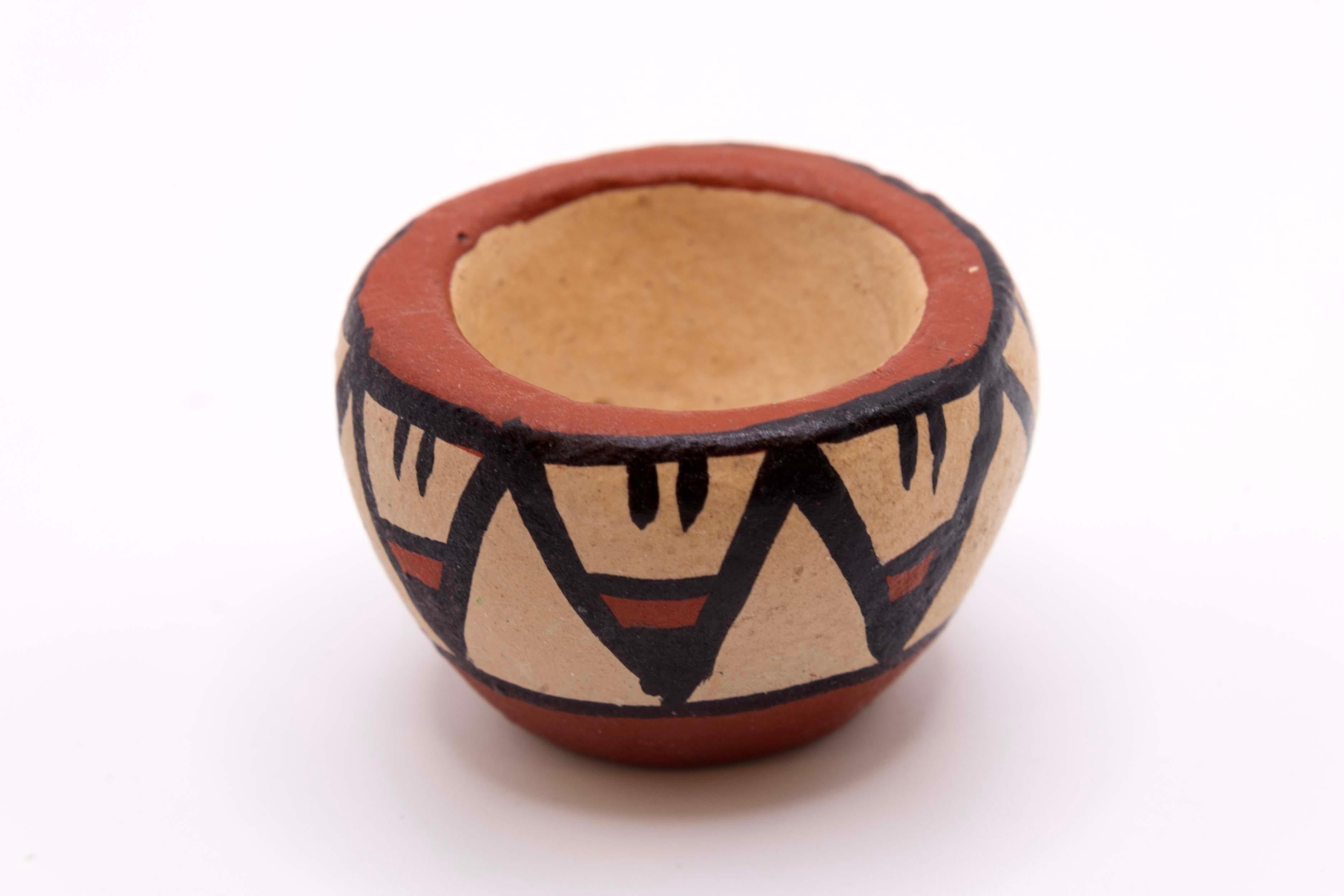 Set of 5 Acoma Pueblo New Mexico Dean Reano w/ Signed Jemez Earthenware Pottery 4