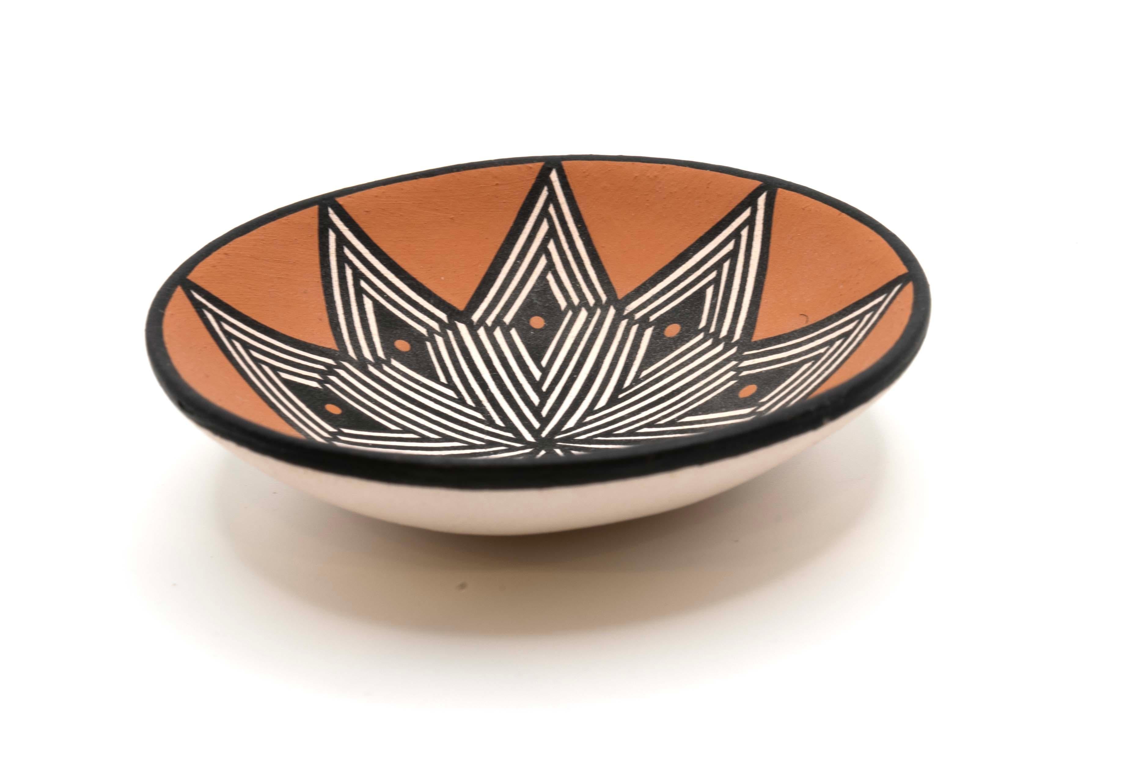 Set of 5 Acoma Pueblo New Mexico Dean Reano w/ Signed Jemez Earthenware Pottery 10