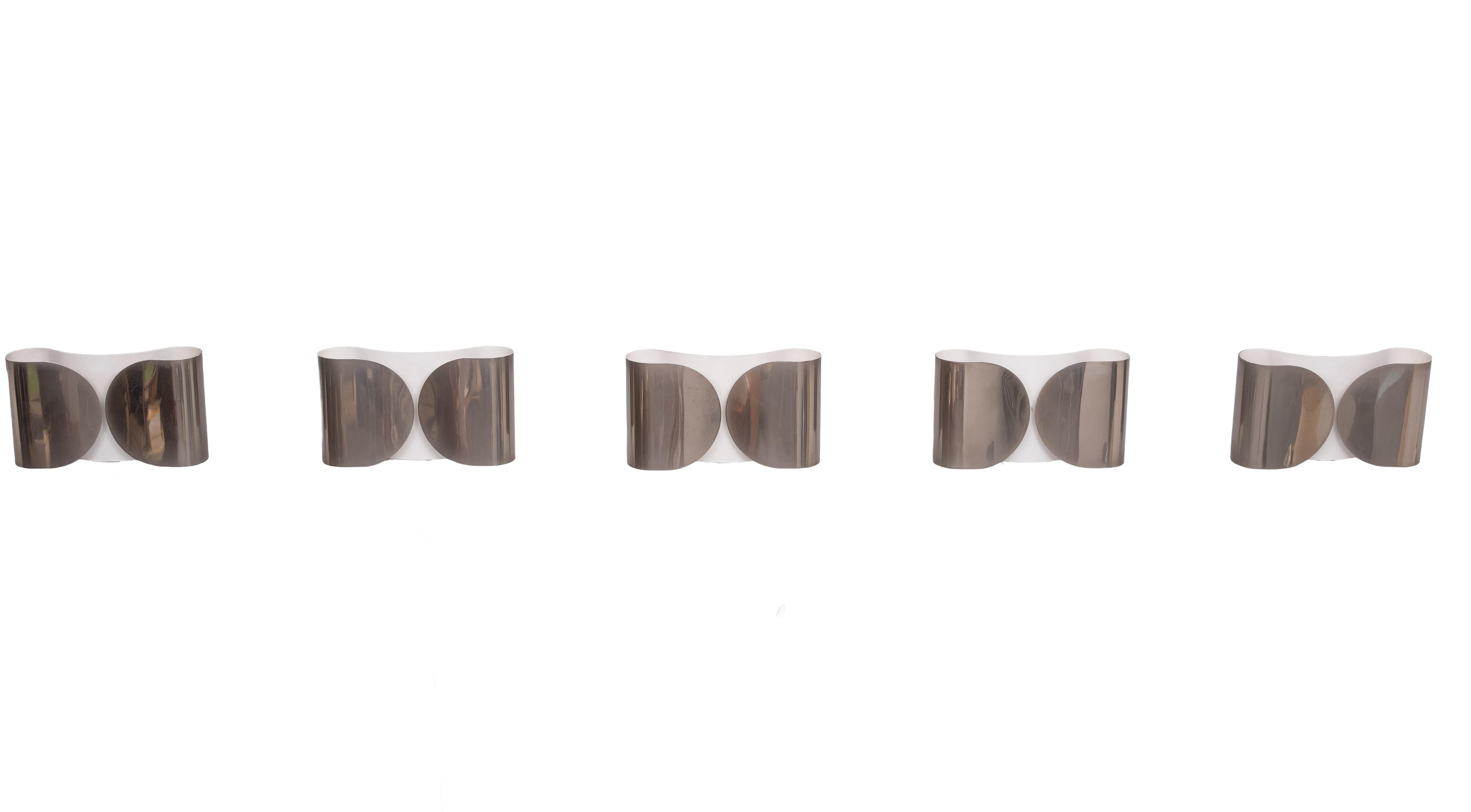 Late 20th Century set of 5  Afra and Tobia Scarpa “Foglio” wall lights, 1970s Italy For Sale