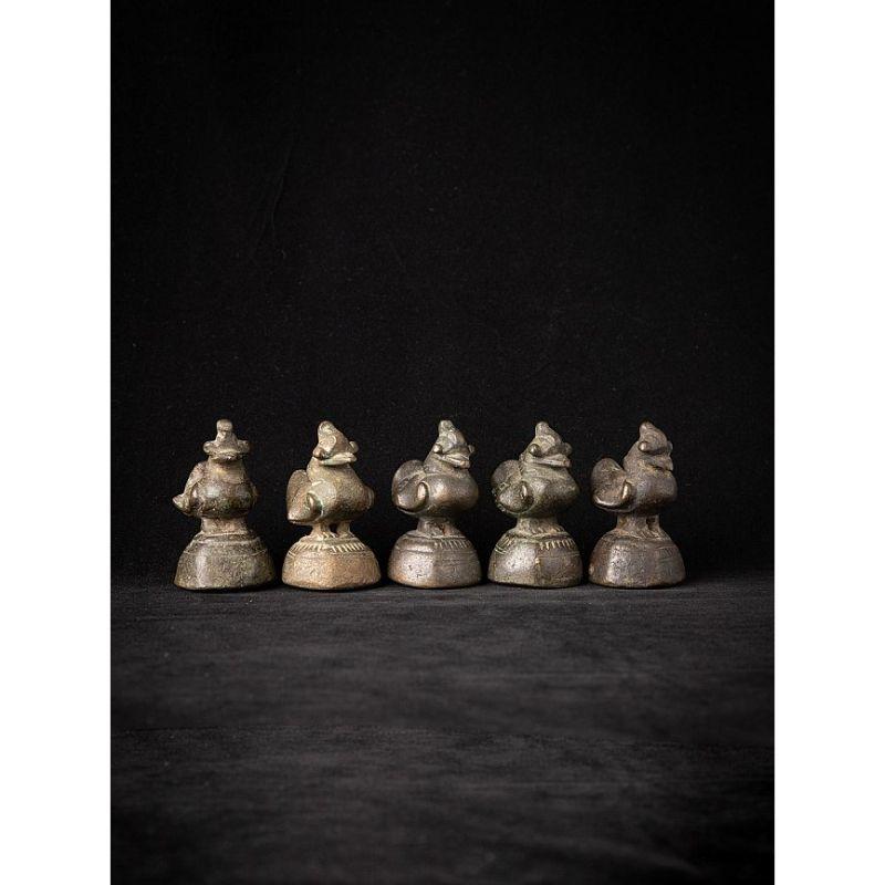 Set of 5 Antique Bronze Opium Weights from Burma In Good Condition For Sale In DEVENTER, NL