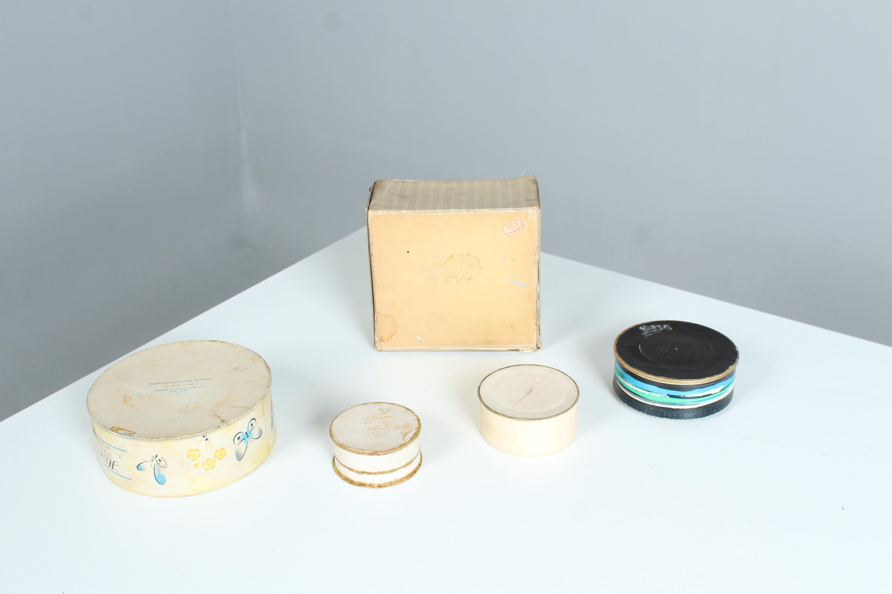 Set Of 5 Antique French Paper Boxes, Vintage Cosmetics,  Powder Box, Art Nouveau For Sale 3